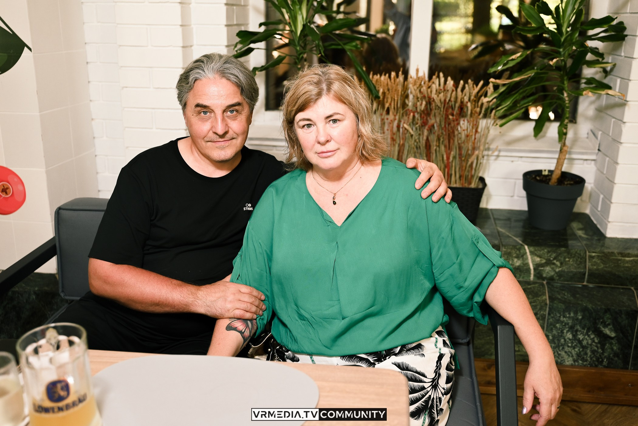 Ресторан «Volna»: Вокальный вечер на летней веранде «Хочу на дачу»