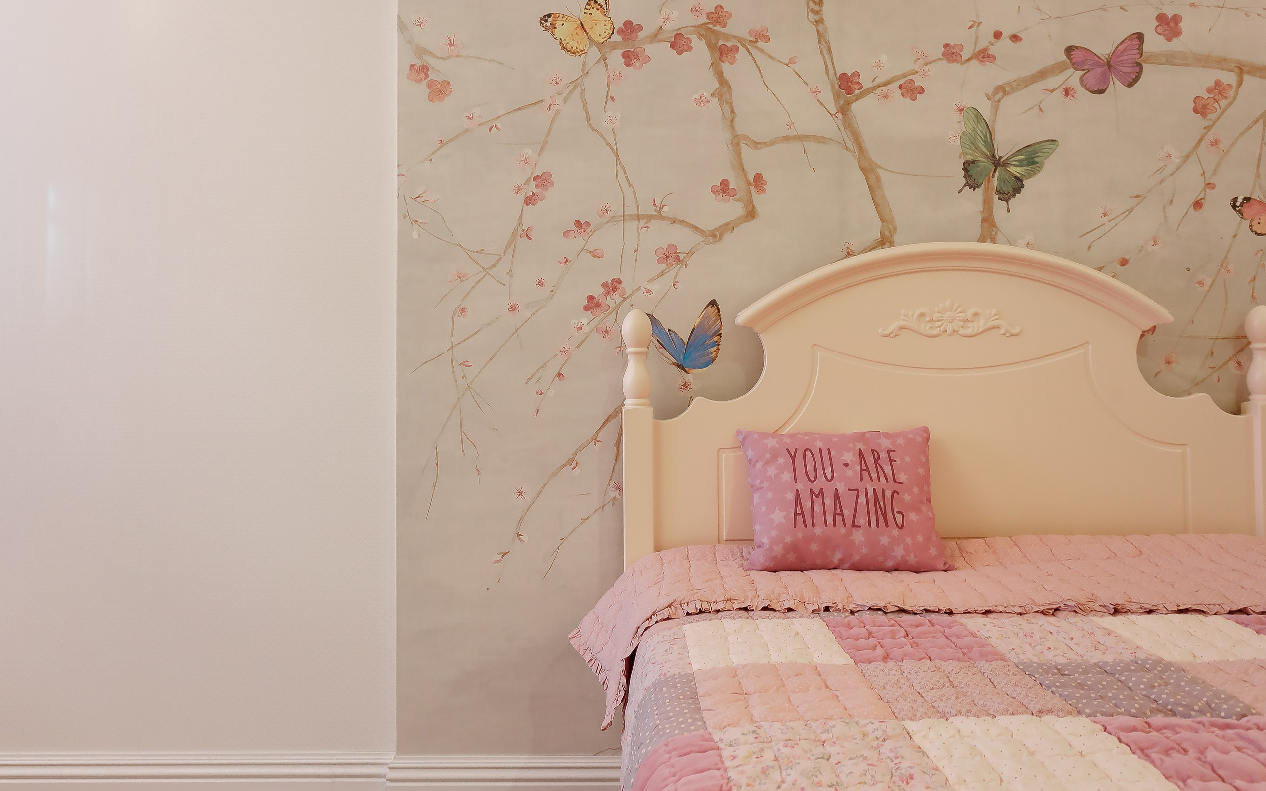 Central interior. Репортажный фотограф в Алмате Чумаков Георгий