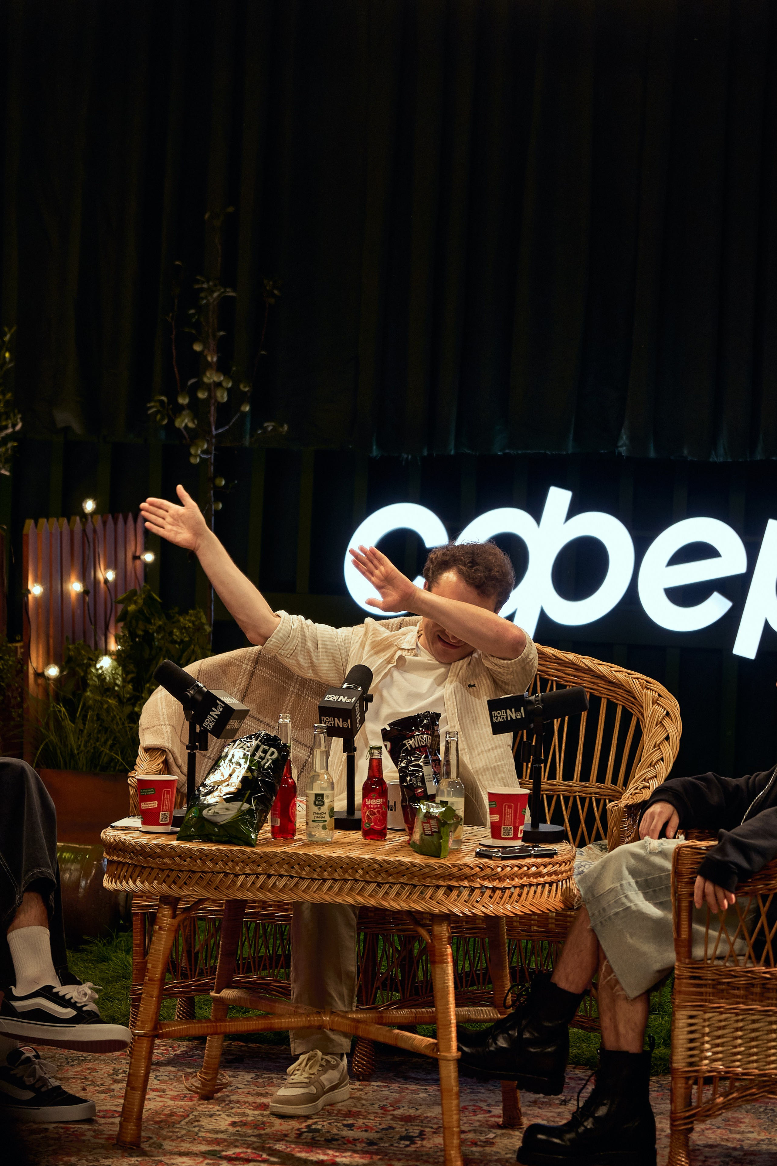 Бэстейдж «Летний подкаст № 1». Главная