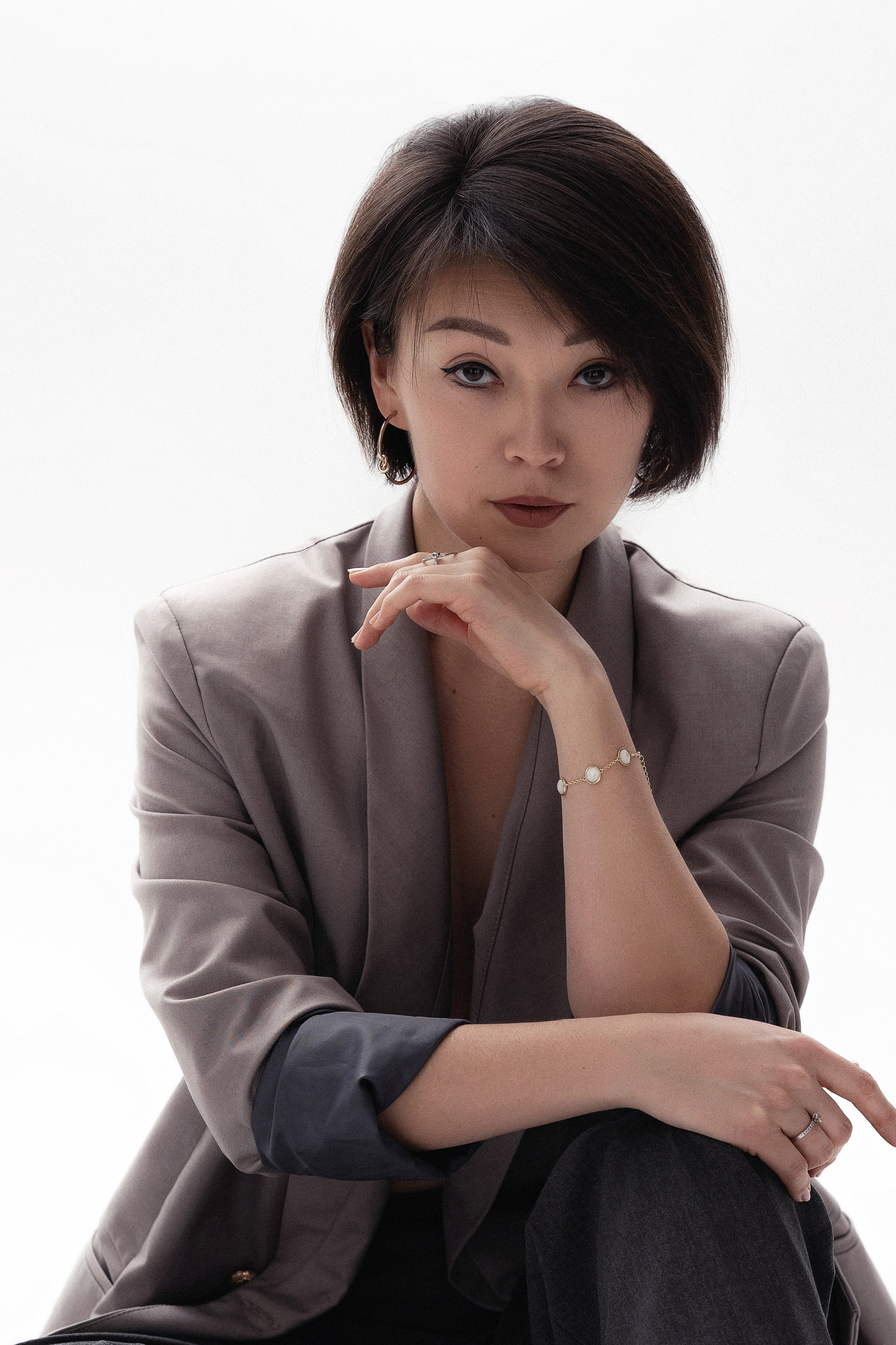 Женская фотосессия с эмоциональными кадрами