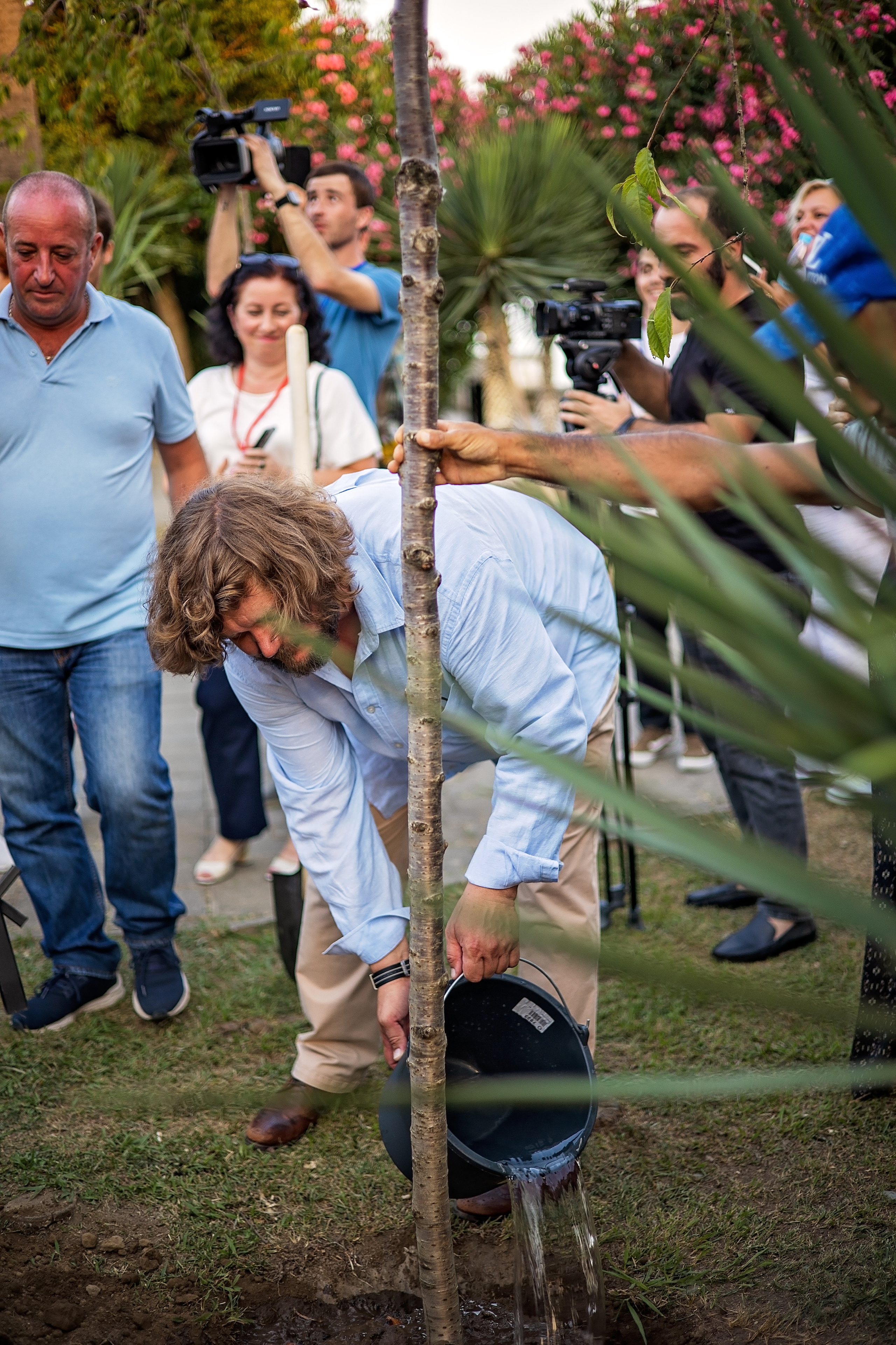 «Хибла Герзмава приглашает…». Свадебный и семейный фотограф в Абхазии Эля Цишба