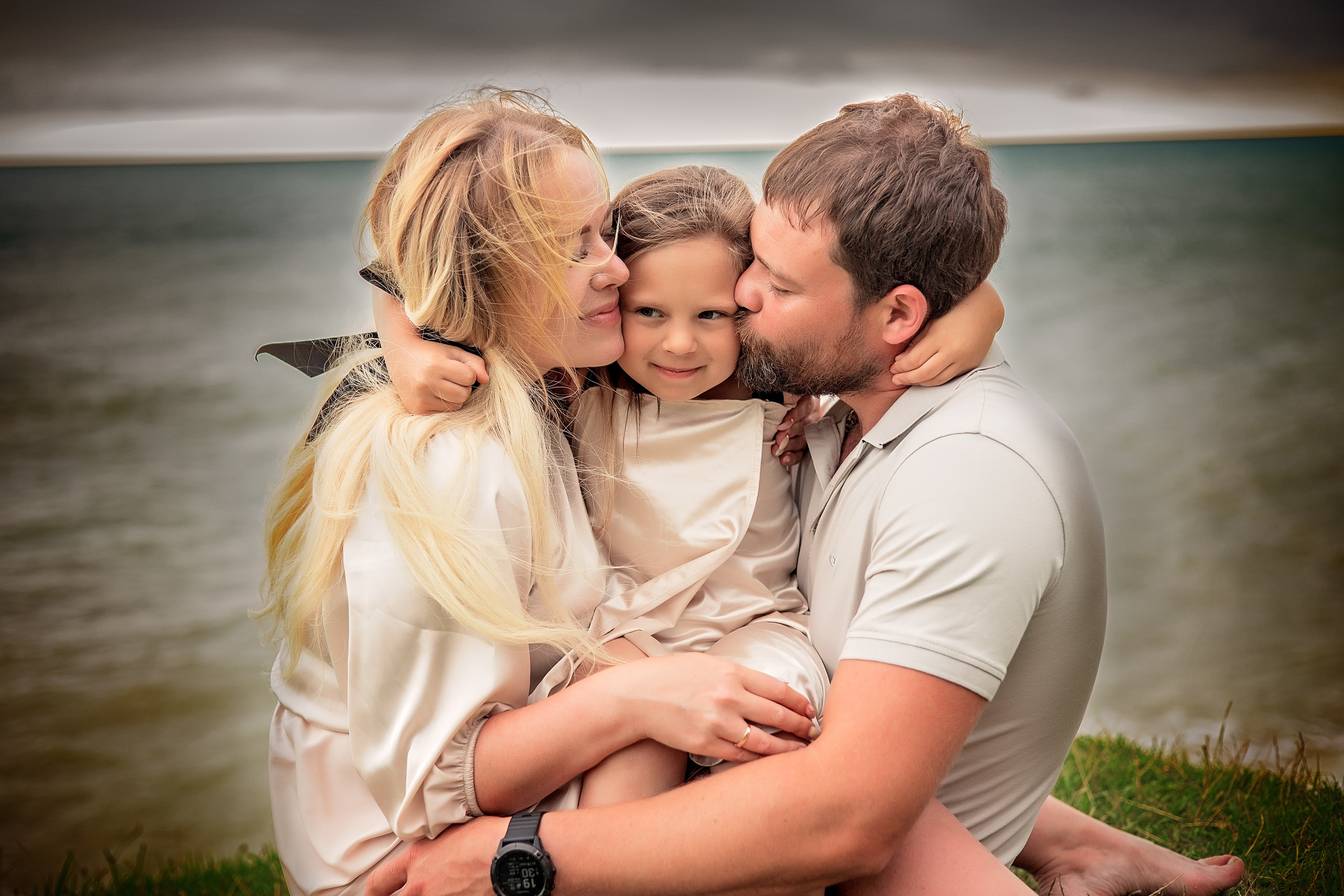 Оловянная свадьба. Свадебный и семейный фотограф в Абхазии Эля Цишба