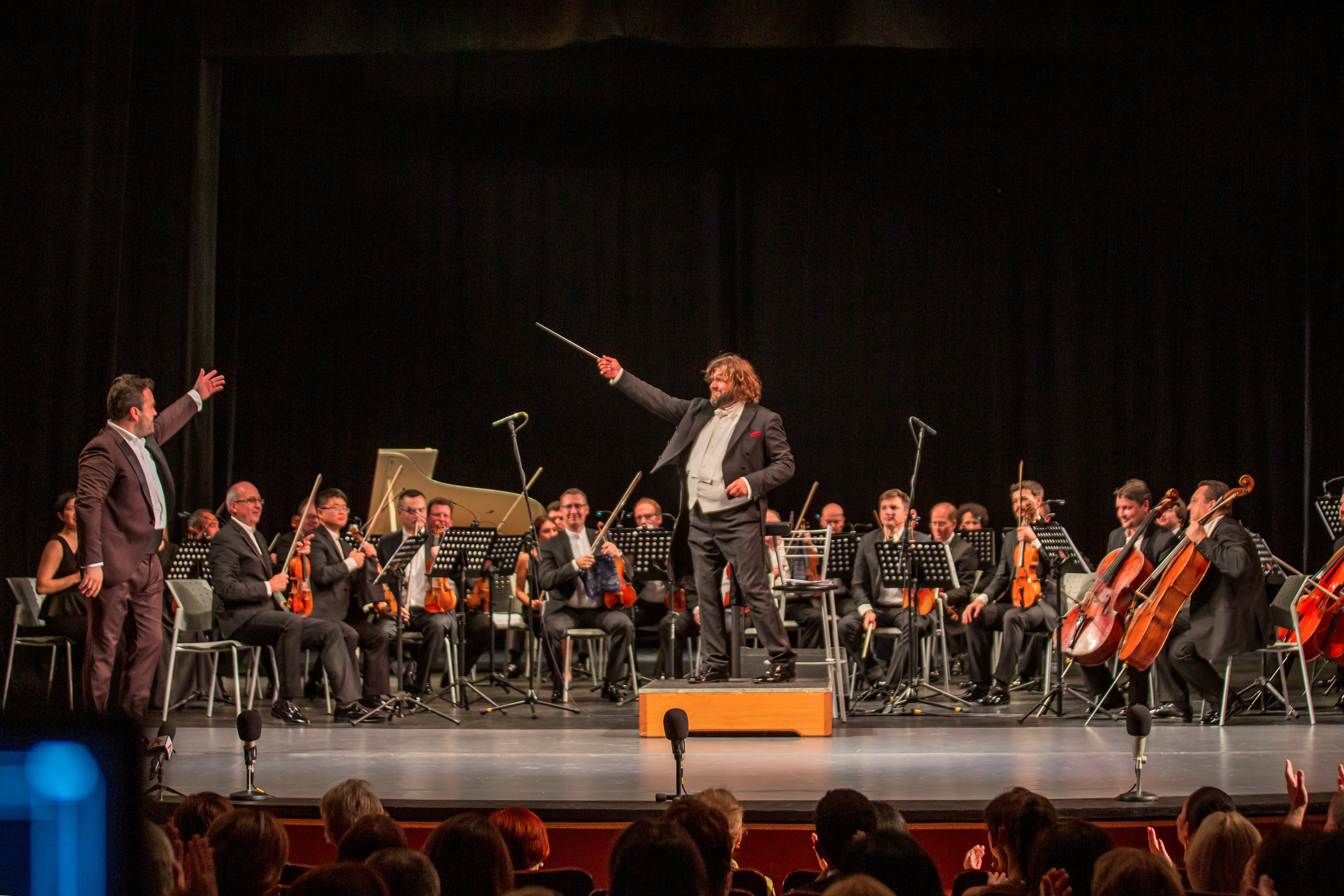 «Хибла Герзмава приглашает…». Свадебный и семейный фотограф в Абхазии Эля Цишба