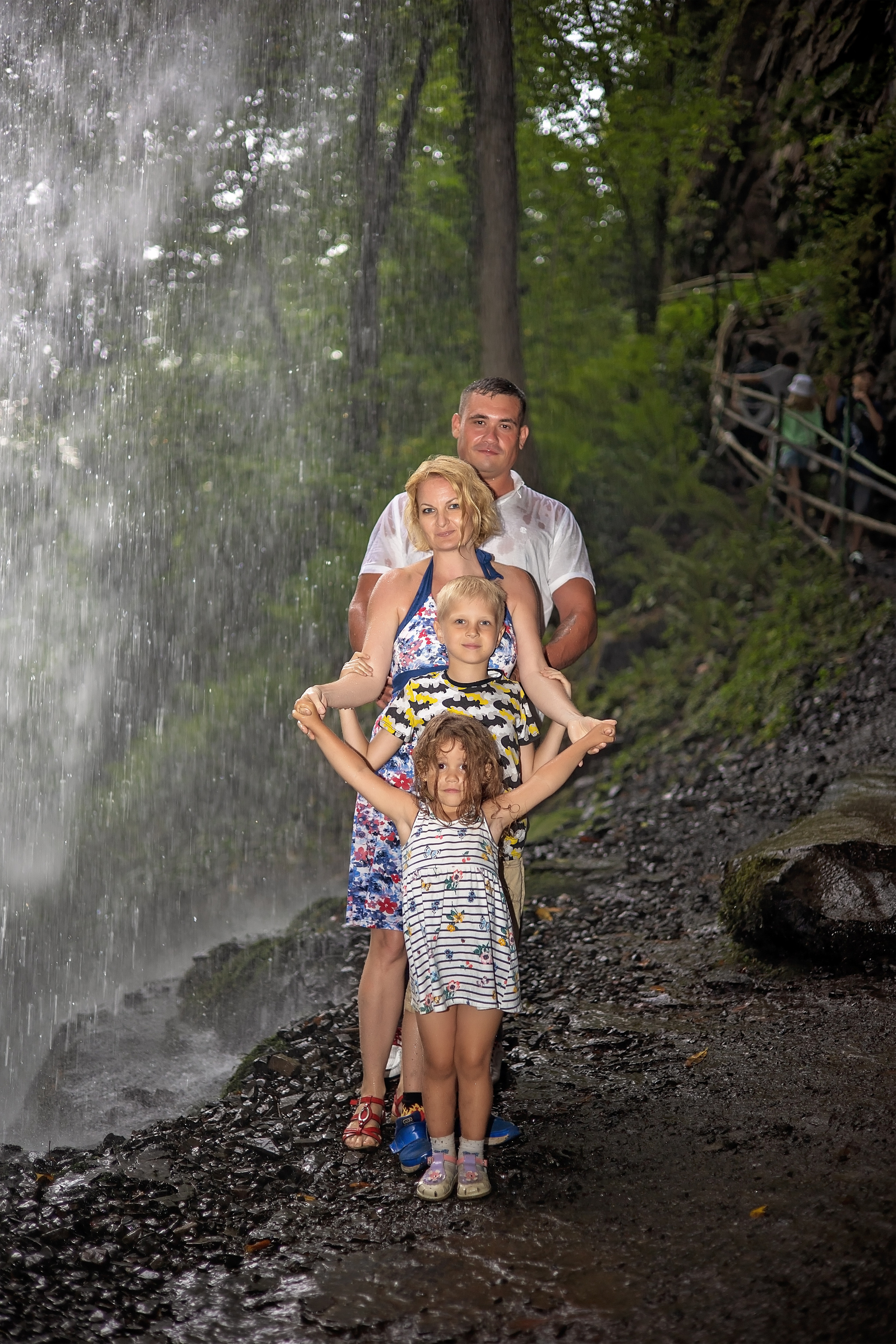 3 водопада за день!. Свадебный и семейный фотограф в Абхазии Эля Цишба