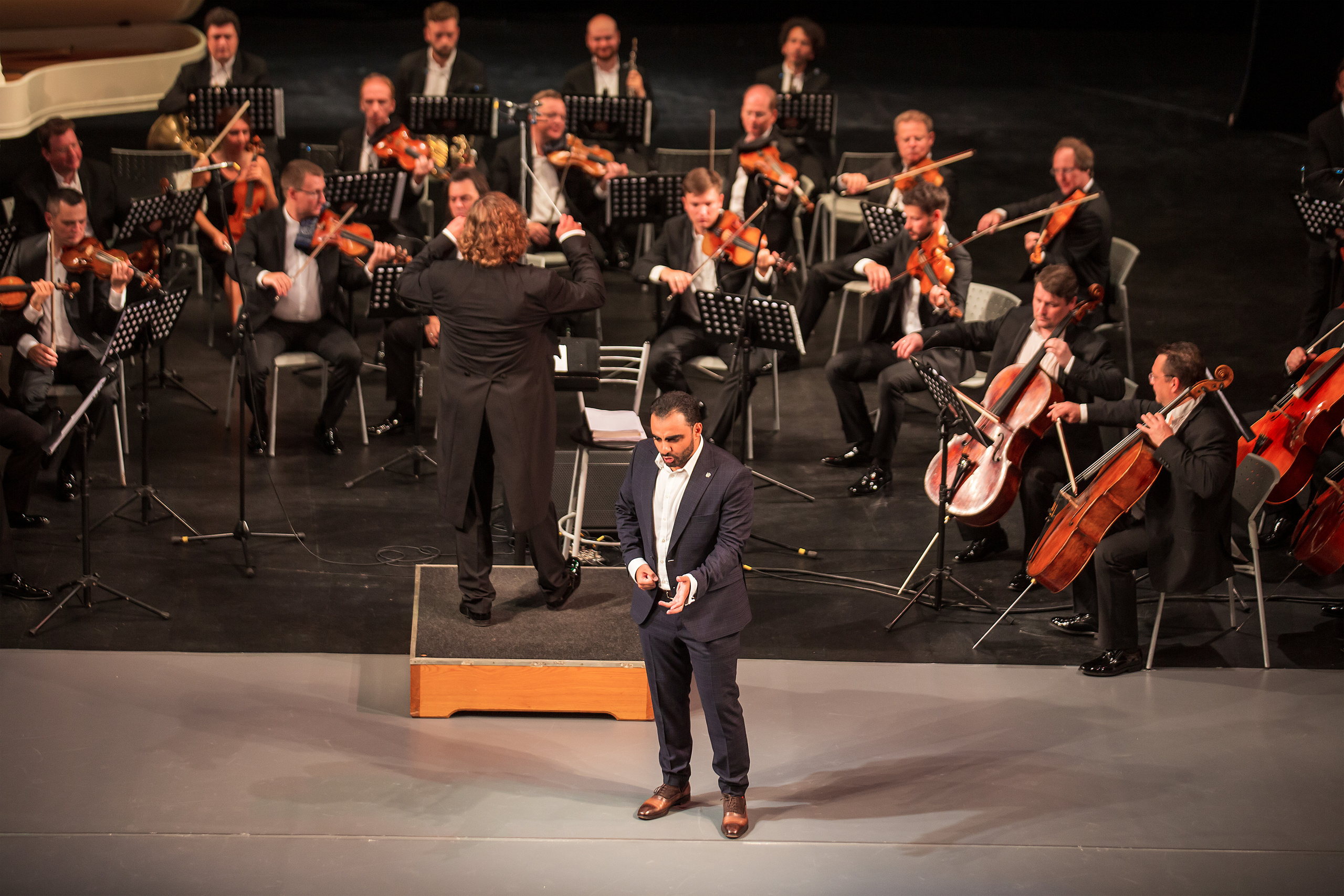 «Хибла Герзмава приглашает…». Свадебный и семейный фотограф в Абхазии Эля Цишба