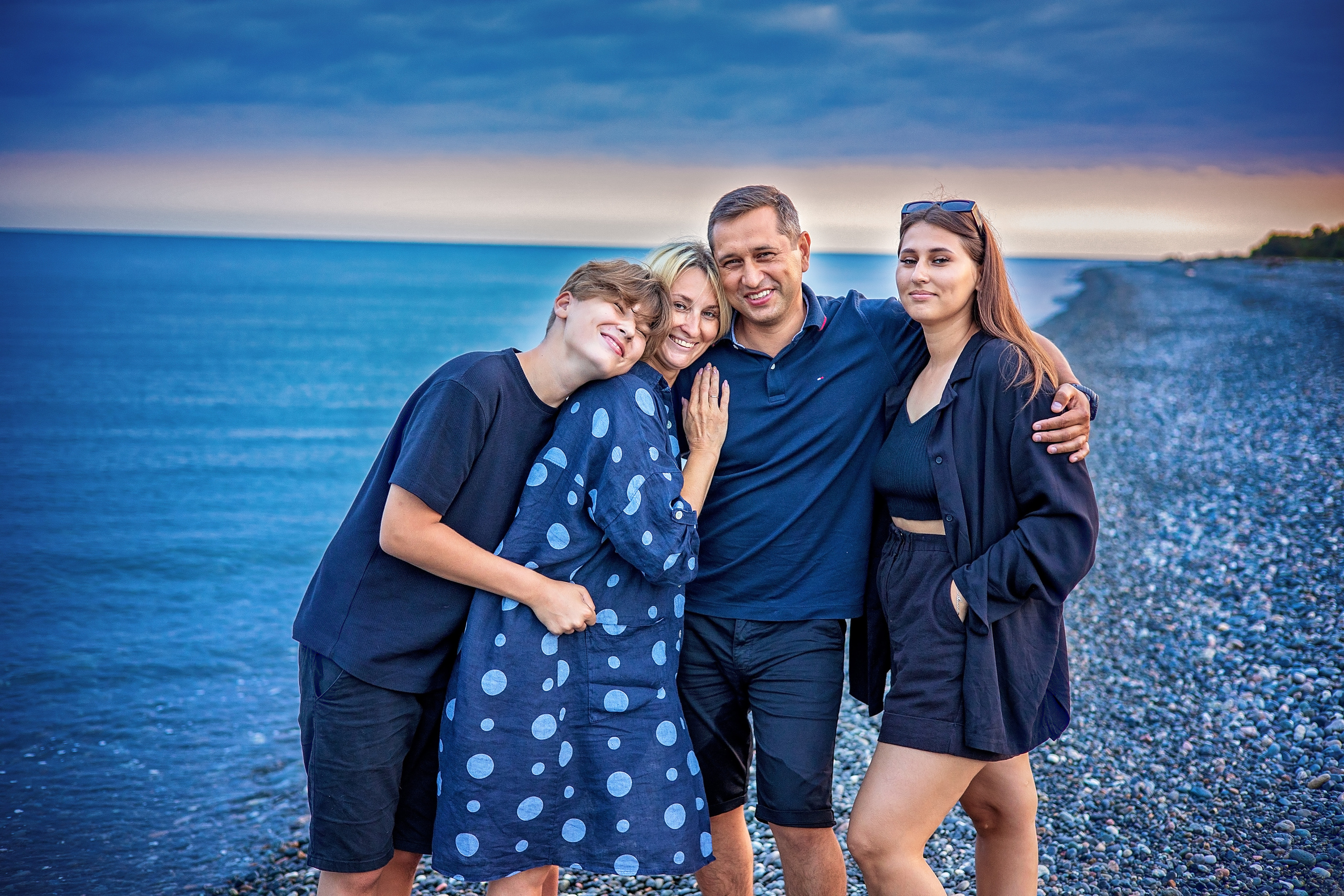 20 оттенков синего…. Свадебный и семейный фотограф в Абхазии Эля Цишба