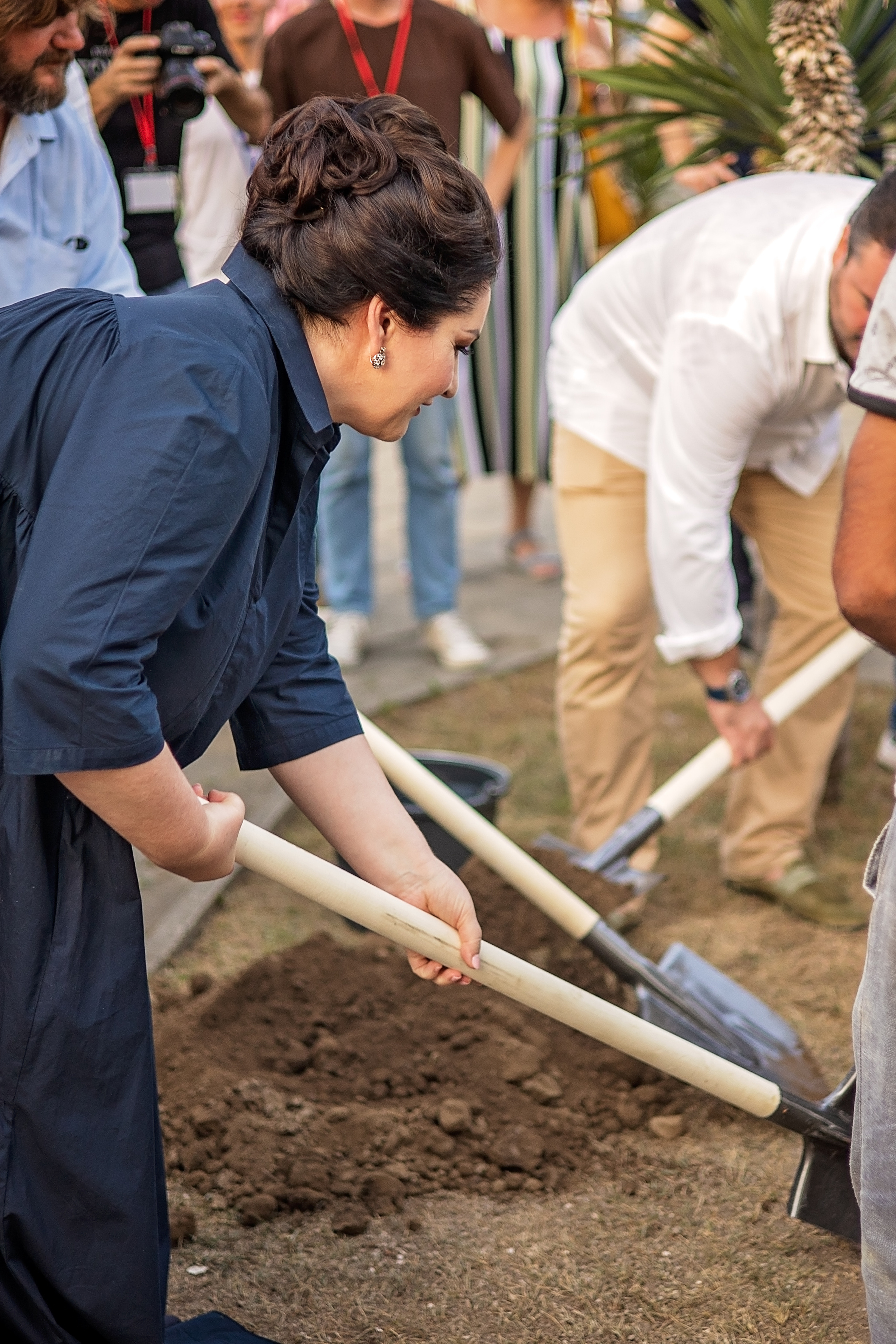 «Хибла Герзмава приглашает…». Свадебный и семейный фотограф в Абхазии Эля Цишба