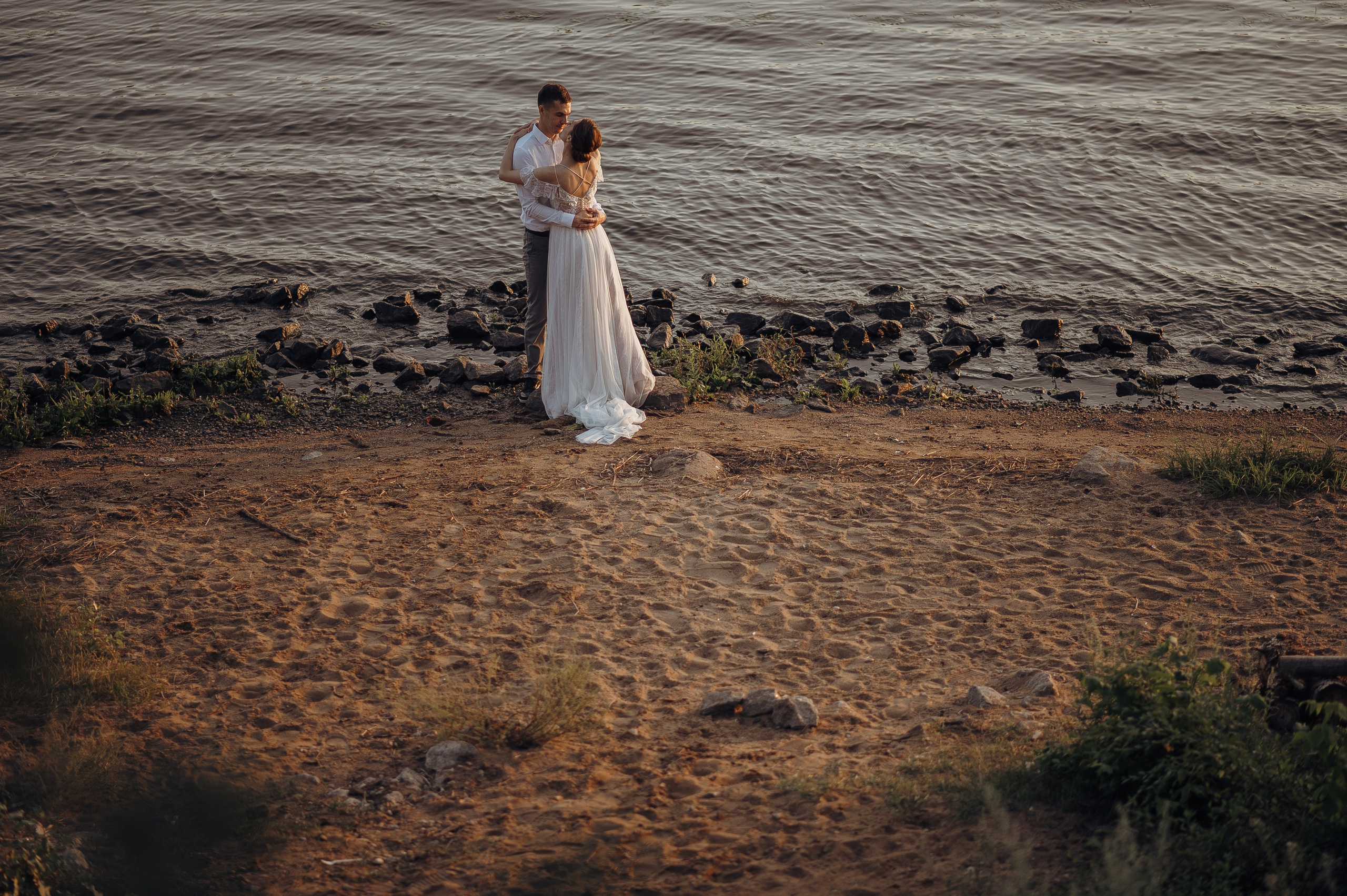 Свадебный вечер Ивана и Татьяны, любовь на закате. Свадебный фотограф в Ярославле Денис Медоваров