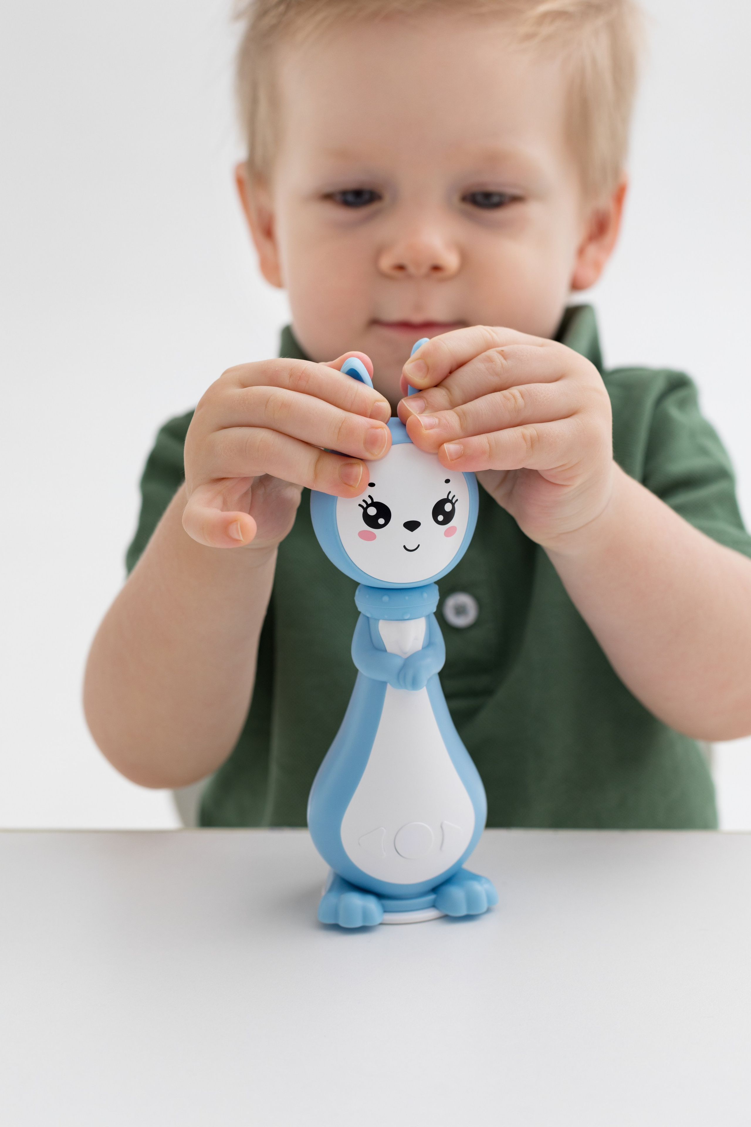 Съемка для детского бренда berttoys. Детский и контент фотограф Надя Волкова Санкт-Петербург