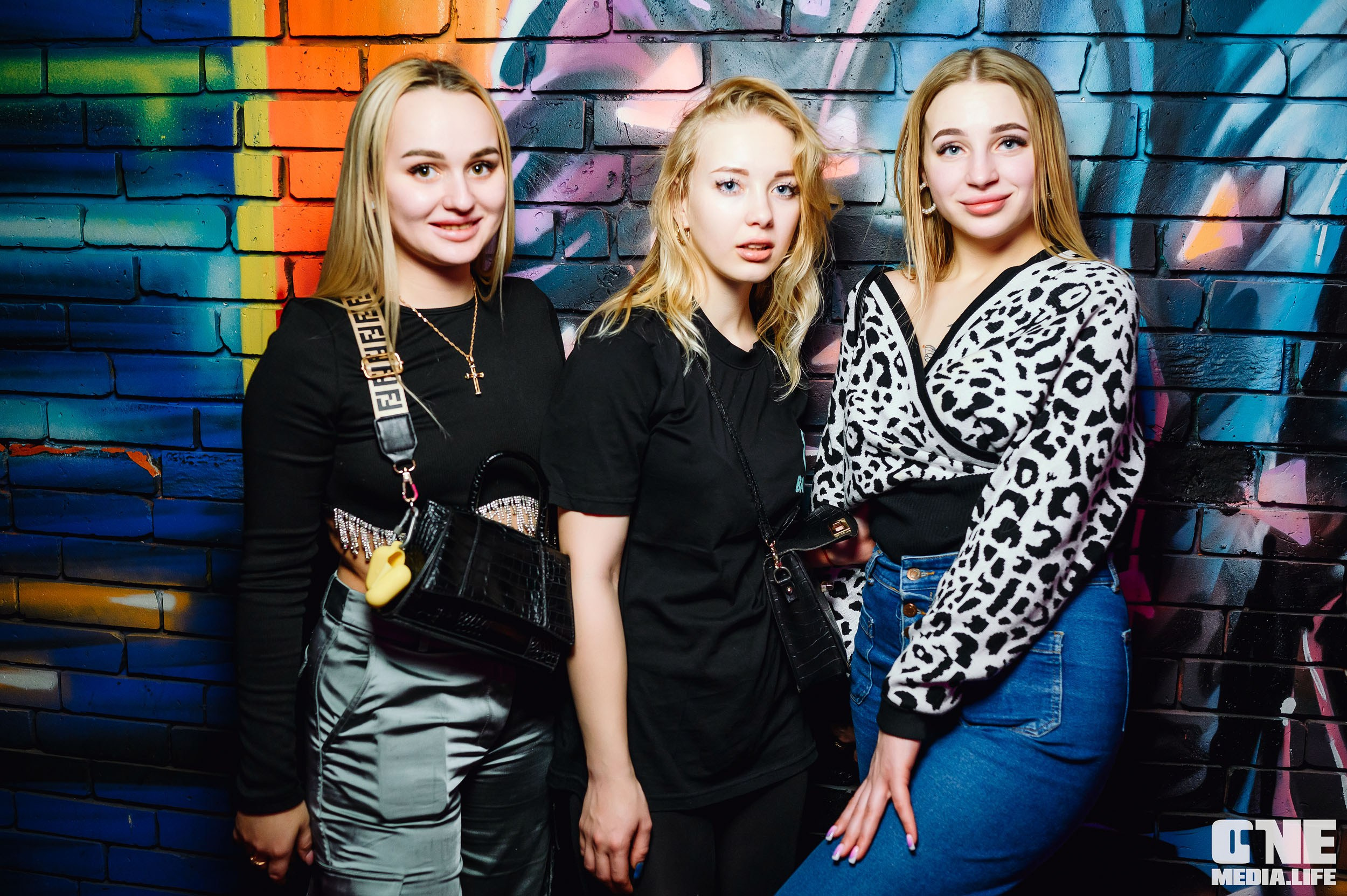 Фоторепортаж из бара XxxX. One Media Life: фоторепортажи, фотоотчеты с мероприятий и заведений