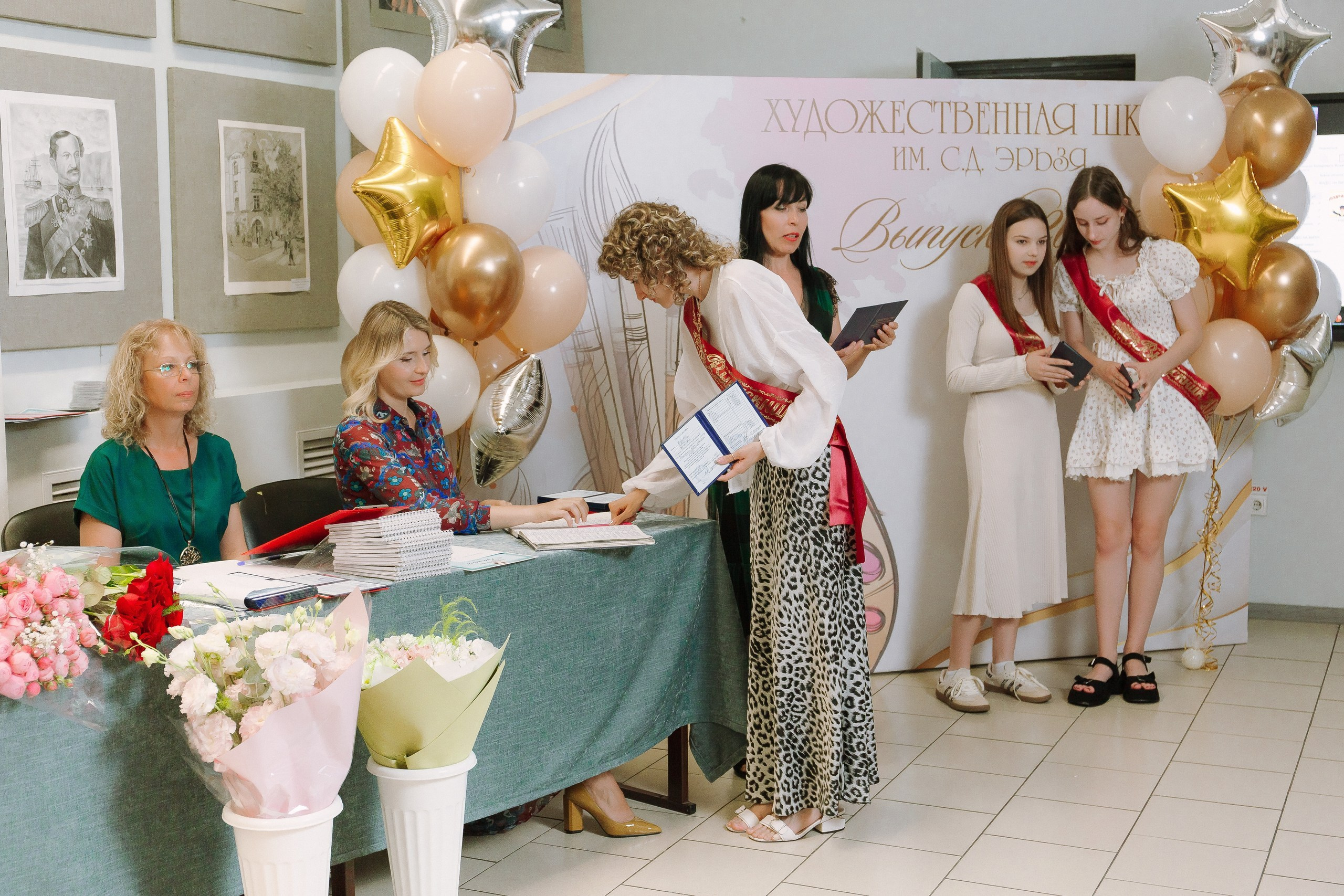 Выпускной в Художественной школе. Выпускные альбомы Натальи Бутко: Новороссийск, Анапа, Геленджик