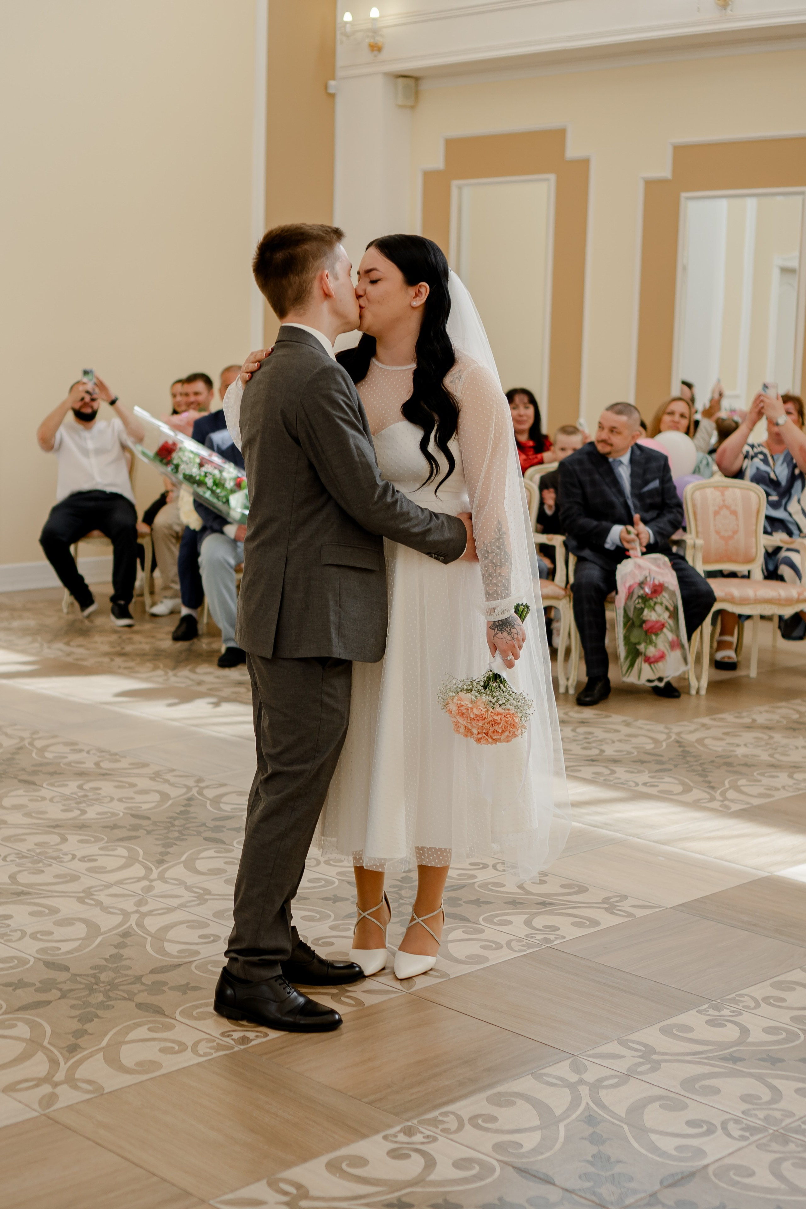 СВАДЕБНАЯ СЬЕМКА В ЗАГСЕ И БАНКЕТ. Профессиональный фотограф, Санкт-Петербург — Виктория Богомолова