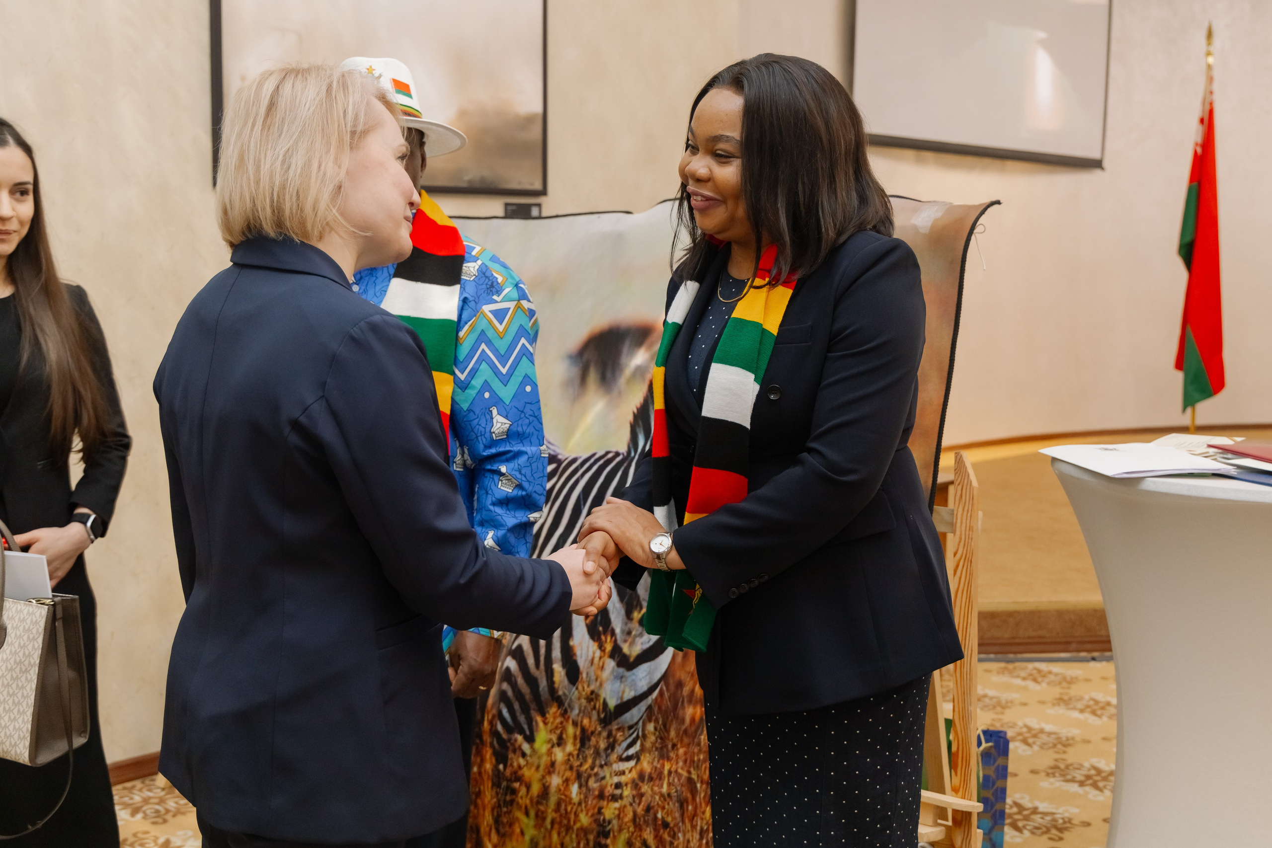 Фотосъемка делегации Посольства Зимбабве в Минске. Свадебный фотограф в Минске/Беларуси Сергей Спиридонов