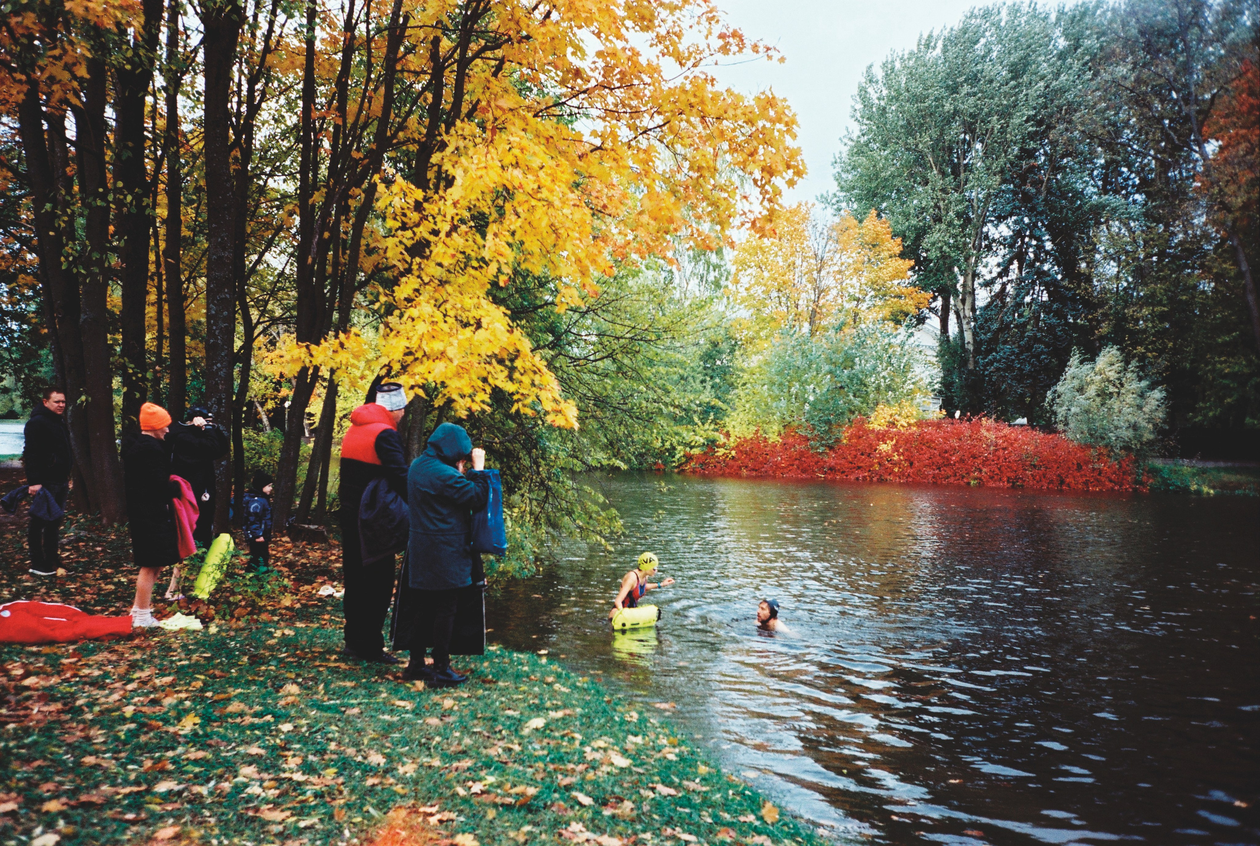 Фотографии цветные. Свадебный и семейный пленочный фотограф в Петербурге Истомина Ирина