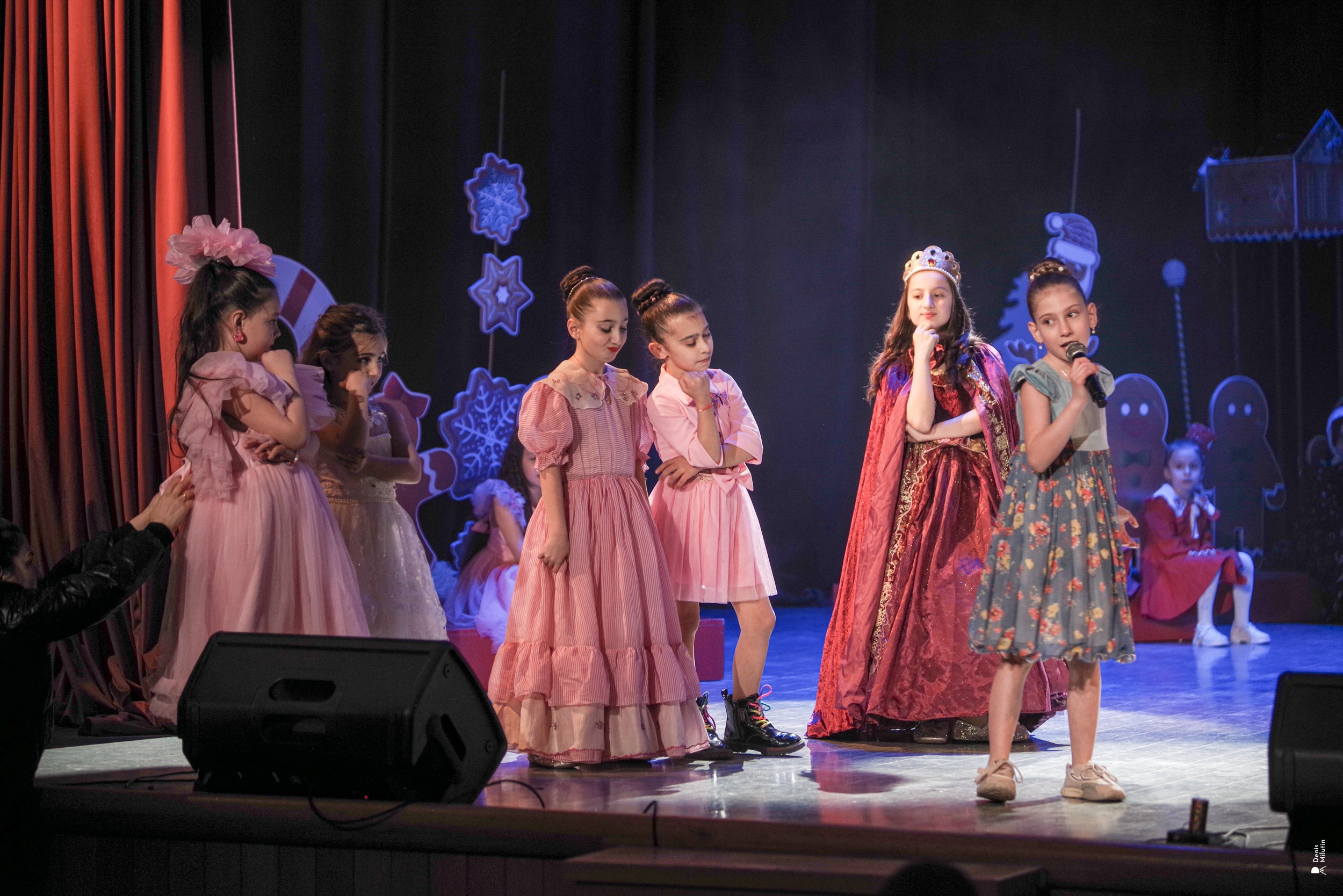 Спектакль с Элене. Портретный фотограф Денис Милютин