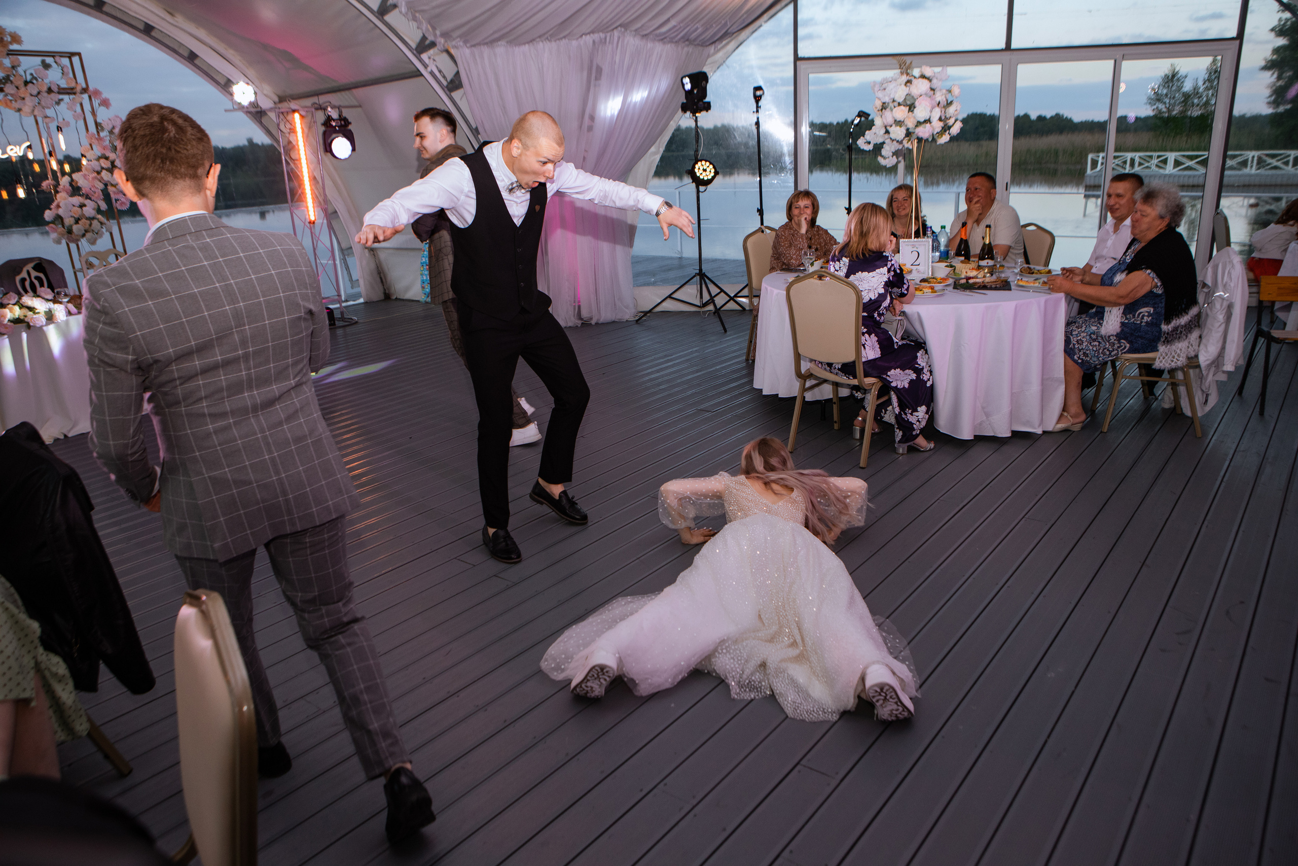 Даниил и Алина. Свадебный фотограф Витебск Минск