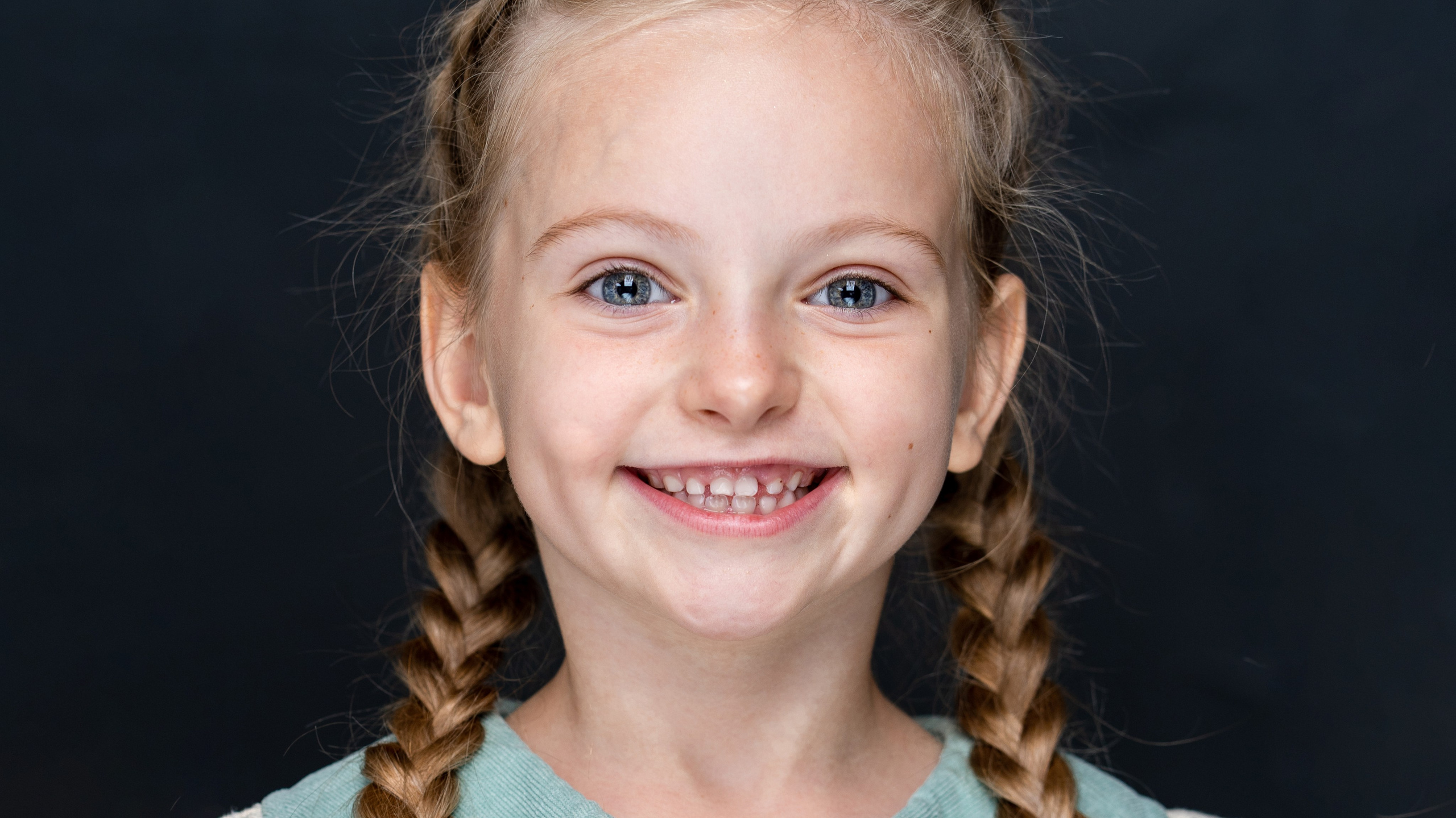 Портретный фотограф. Актёрское портфолио