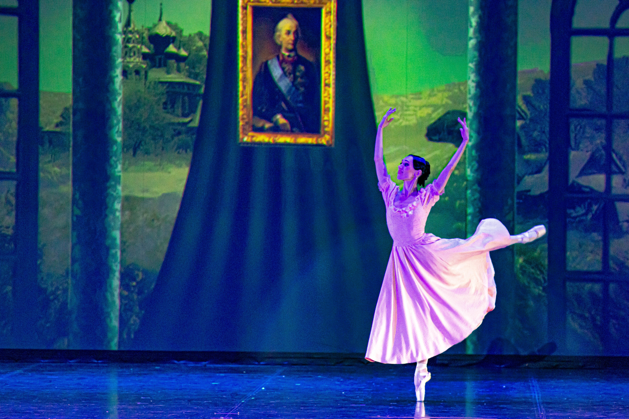 Война и Мир балет Марийского театра оперы и балета на сцене Зимнего театра г. Сочи премьера. Фотограф в Сочи Юрий Шептаев