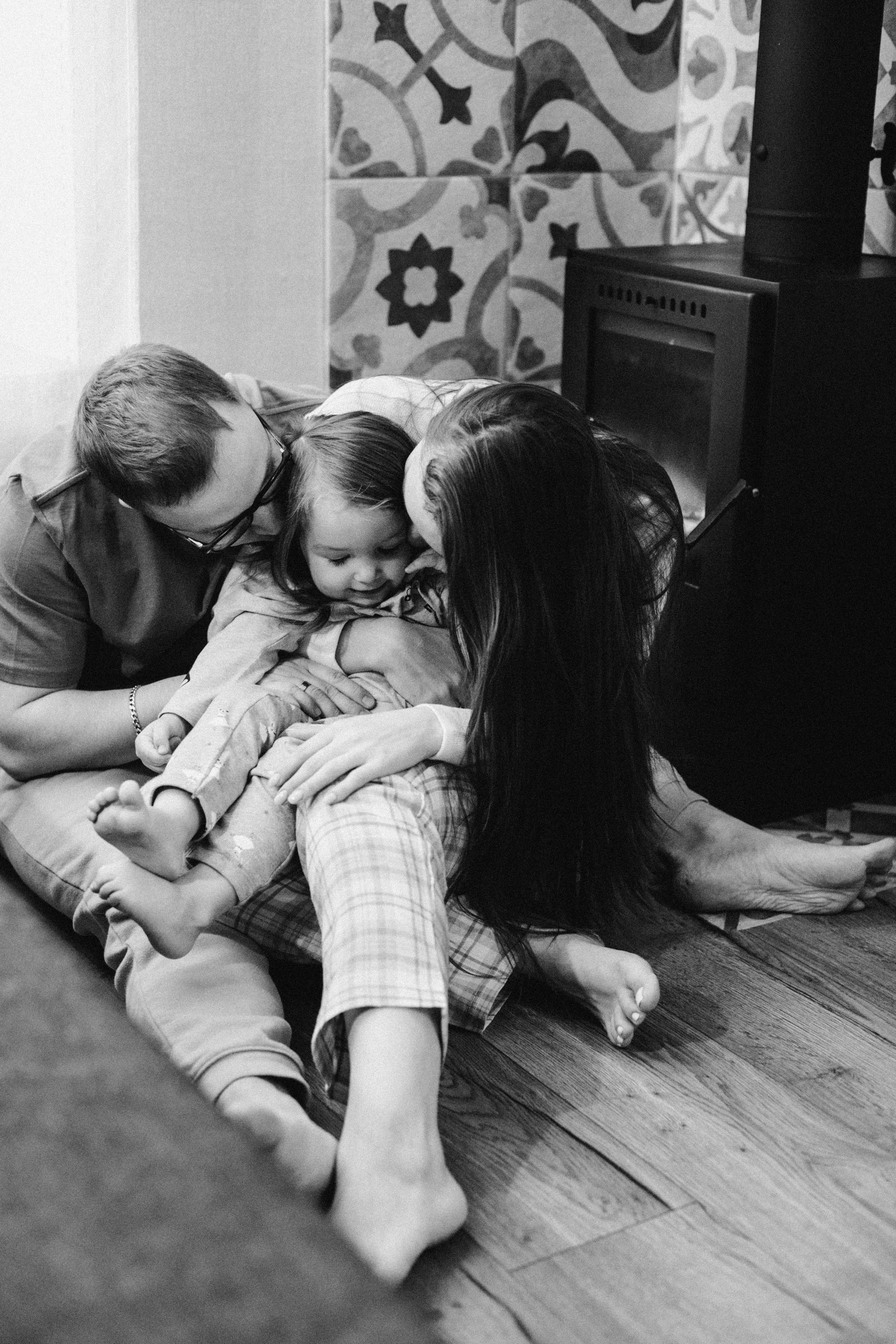 Где-то снежные дремлют метели, В ожидании праздничных чудес. Душевный фотограф Ваших самых ярких событий Марина Погребняк