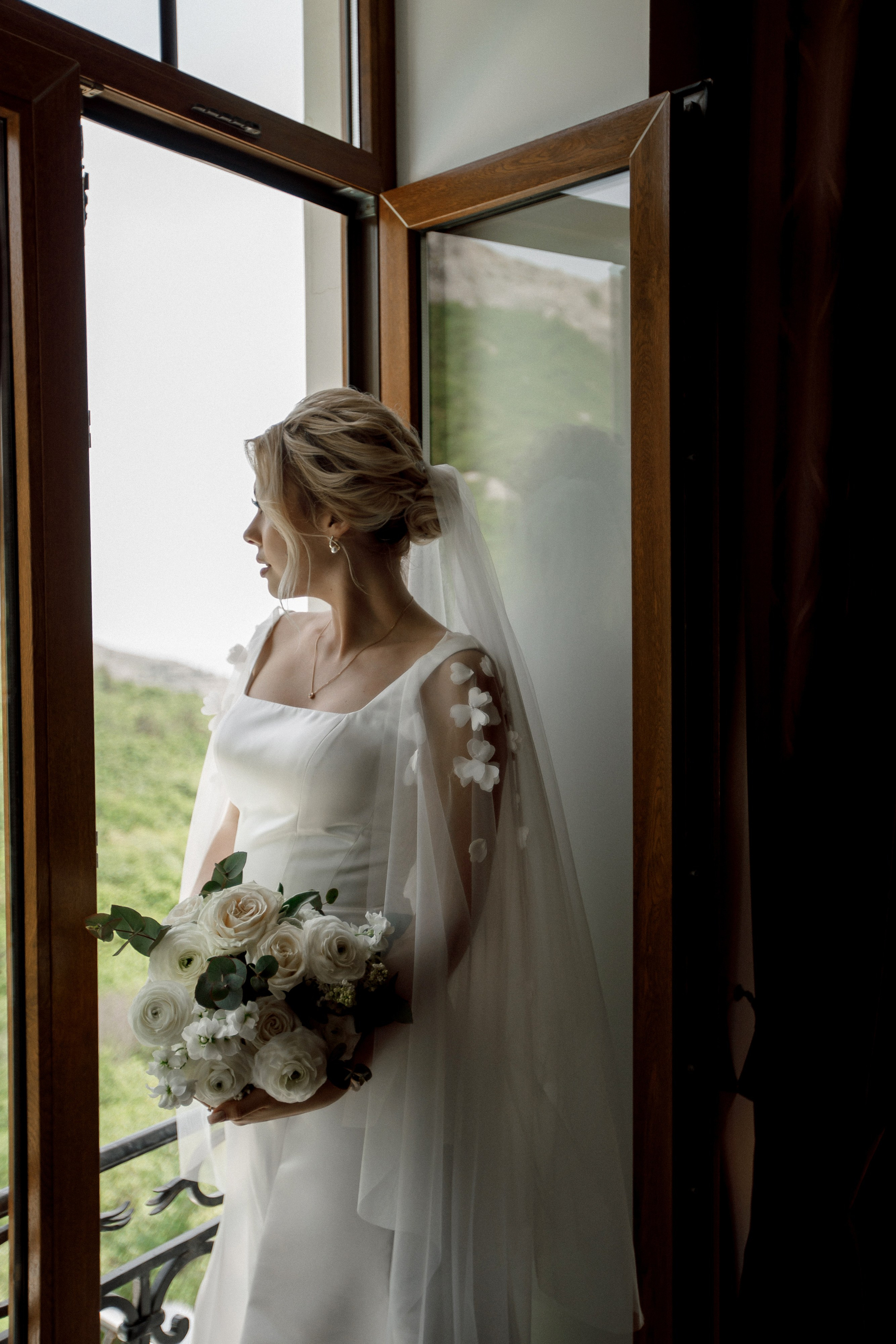 Денис и Алина. Белый замок. Фотограф Анна Лейман. Севастополь