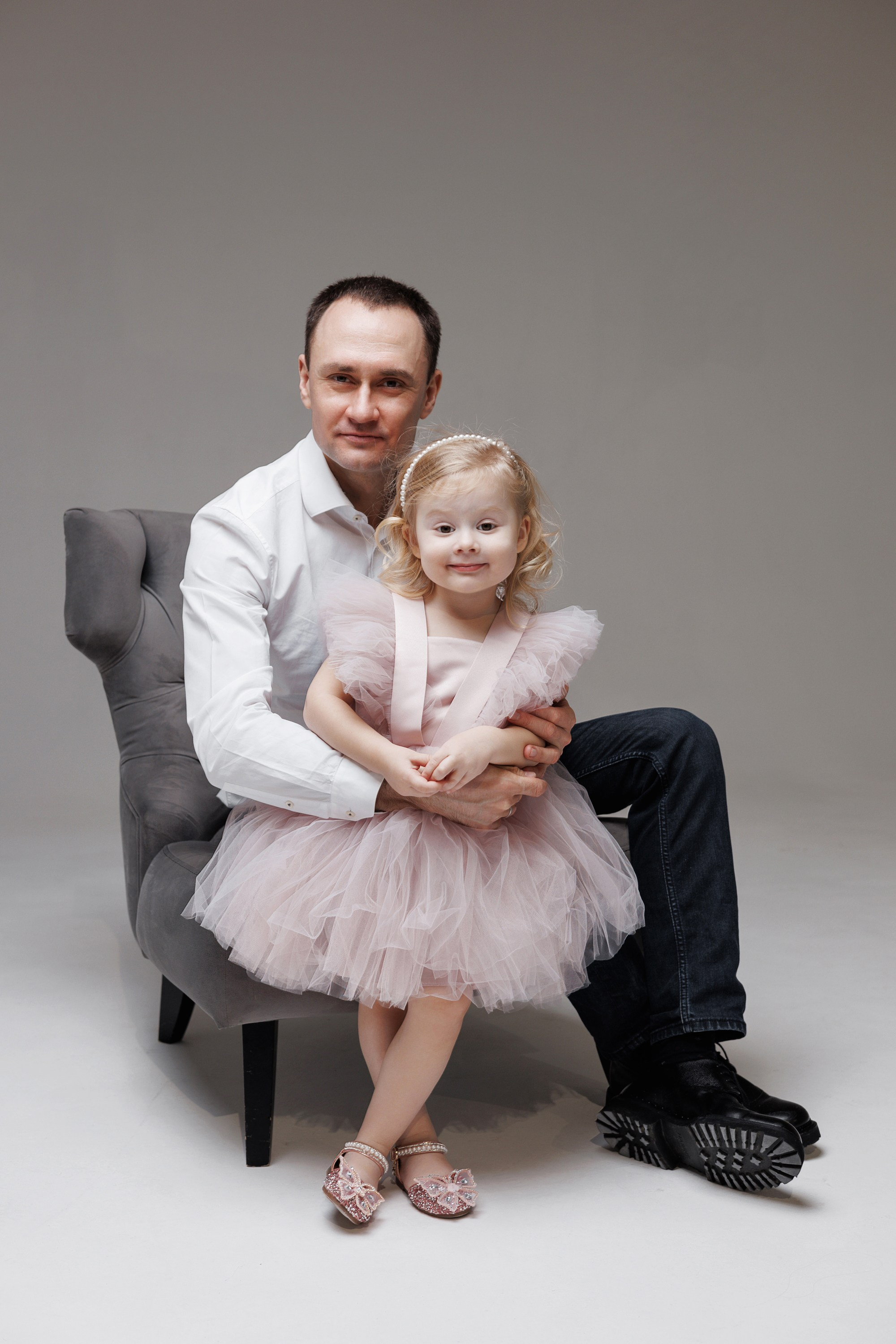 Съемка Дня Рождения Алисы в фотостудии CROSS-STUDIO зал IDEAL. Свадебный и семейный фотограф в Москве и МО Елена Агапова