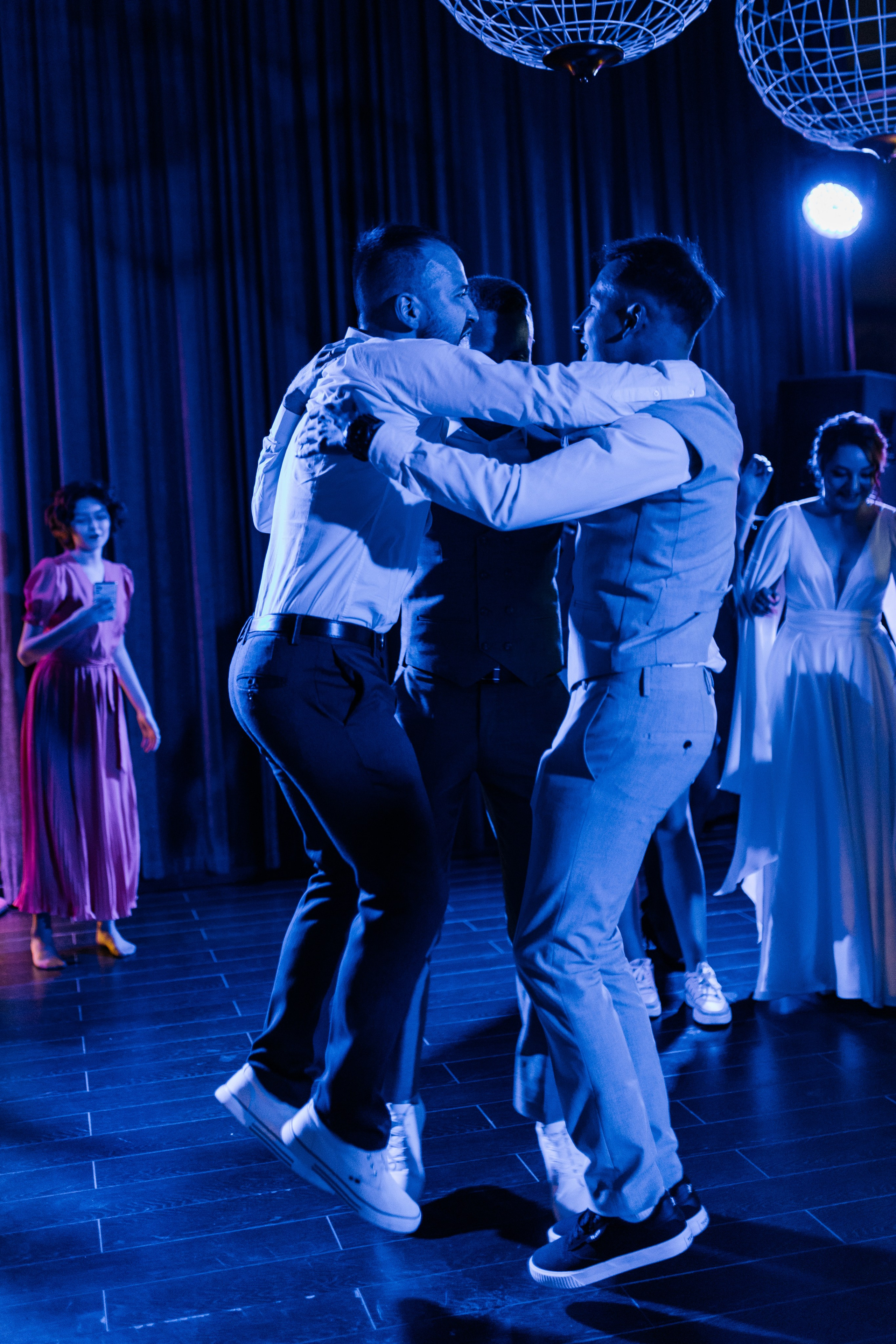 Давайте праздновать любовь. Саша и Марат. Свадебный и семейный фотограф в Магнитогорске Катя Буряк