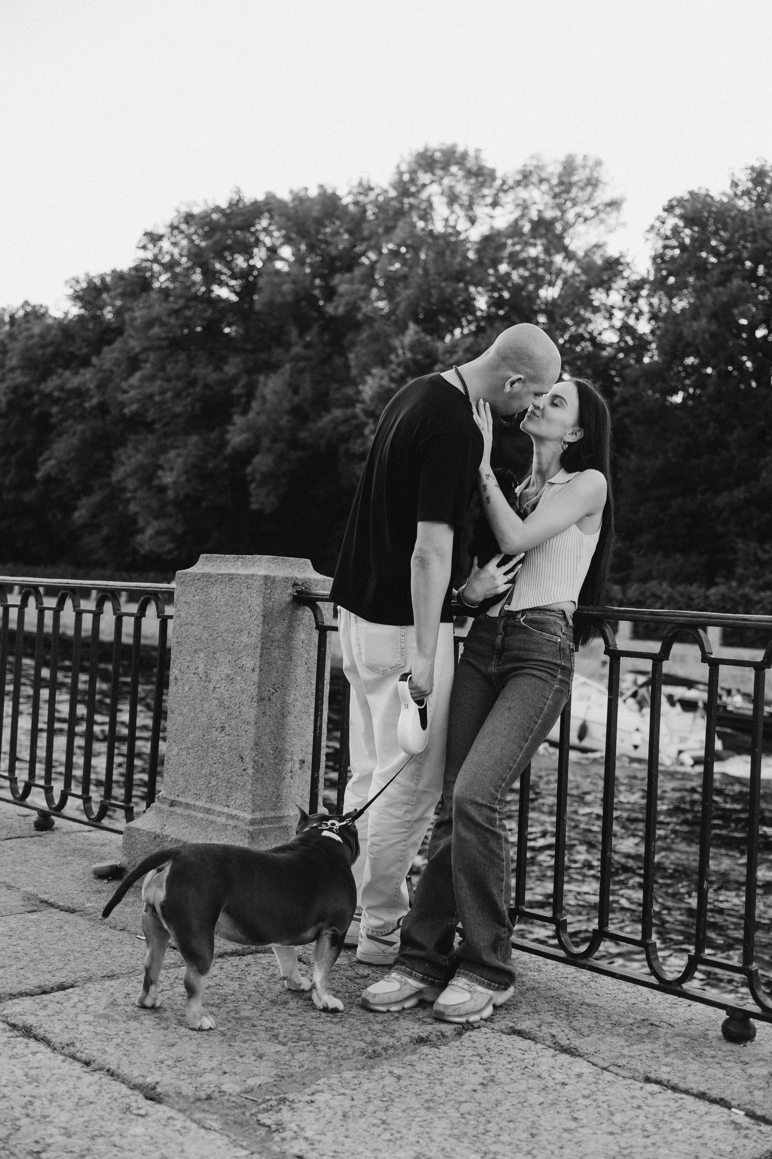 Лера и Ваня и их друзья семьи🩶. Фотограф Артем Бросов в Санкт-Петербурге и Дубае