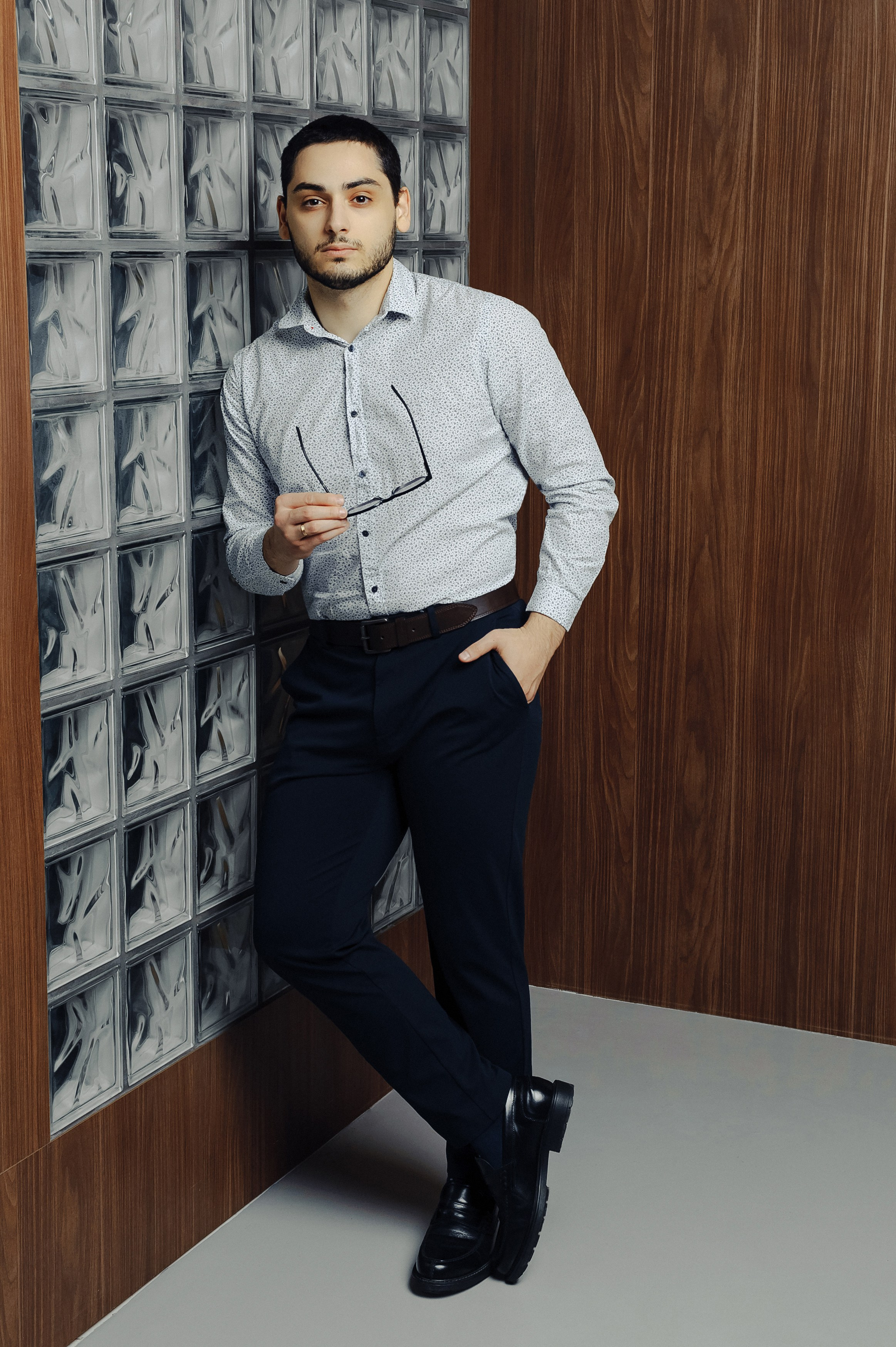 Александрос. Фотограф в Екатеринбурге Артём Зайнетдинов