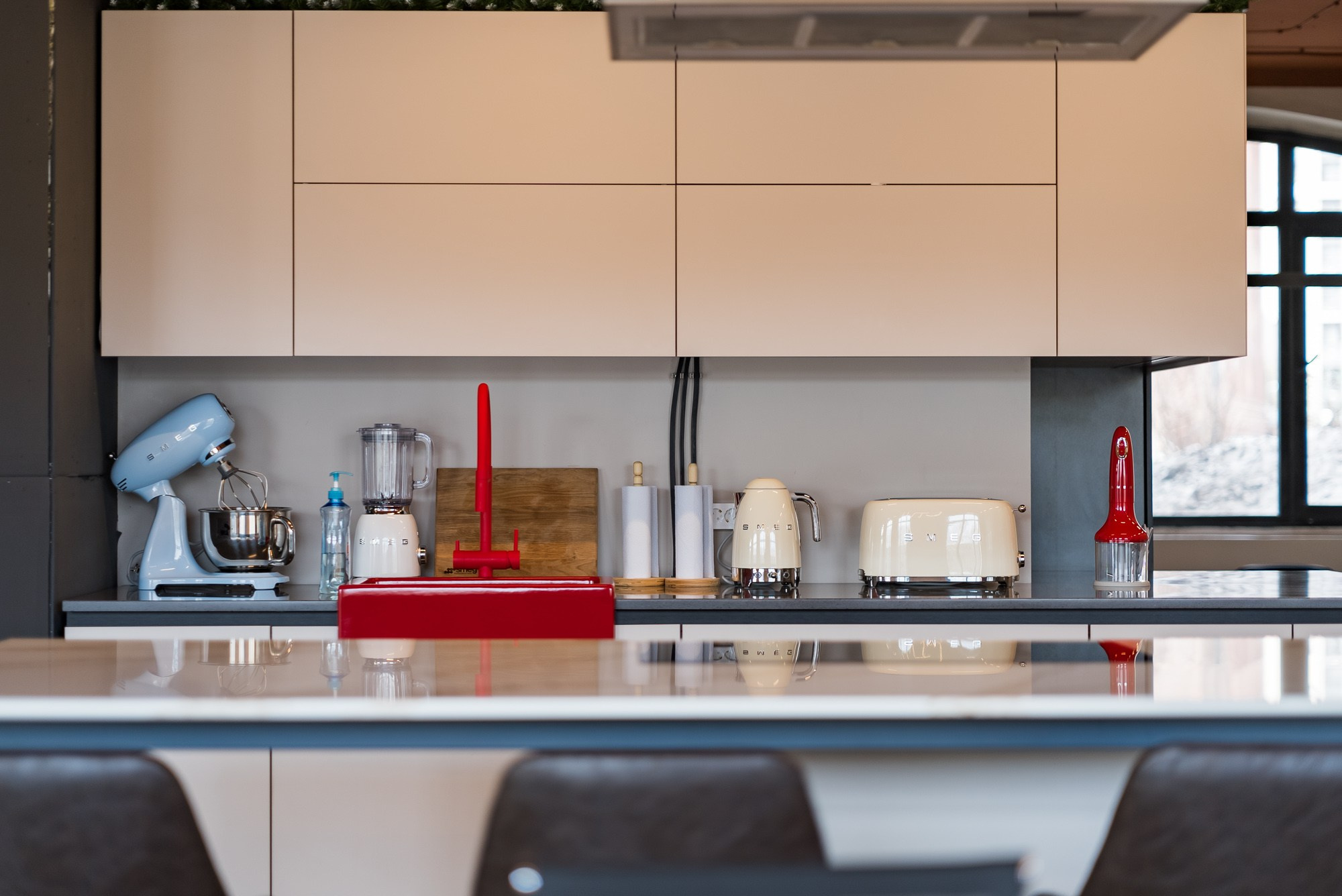 О Компании мебельная фабрика ВУД ТВОРЕЦ, студия мебели ТВОРЕЦ. ВУД ТВОРЕЦ мебельная фабрика|ТВОРЕЦ студия мебели