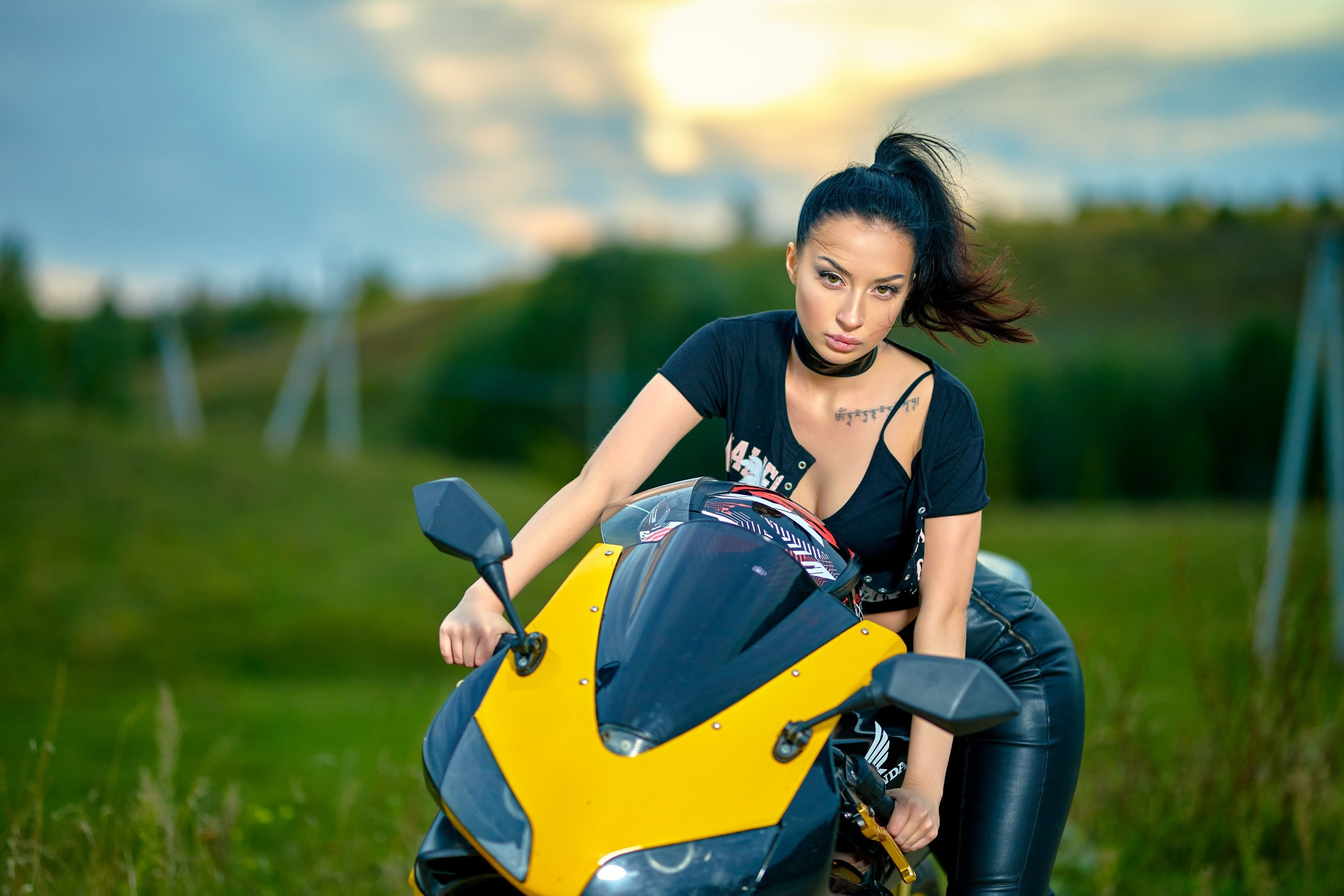 Фотосессия с мотоциклом. Владимир Суздалов (ProMaXe) — Портретный фотограф, тематические фотосессии в Чебоксарах