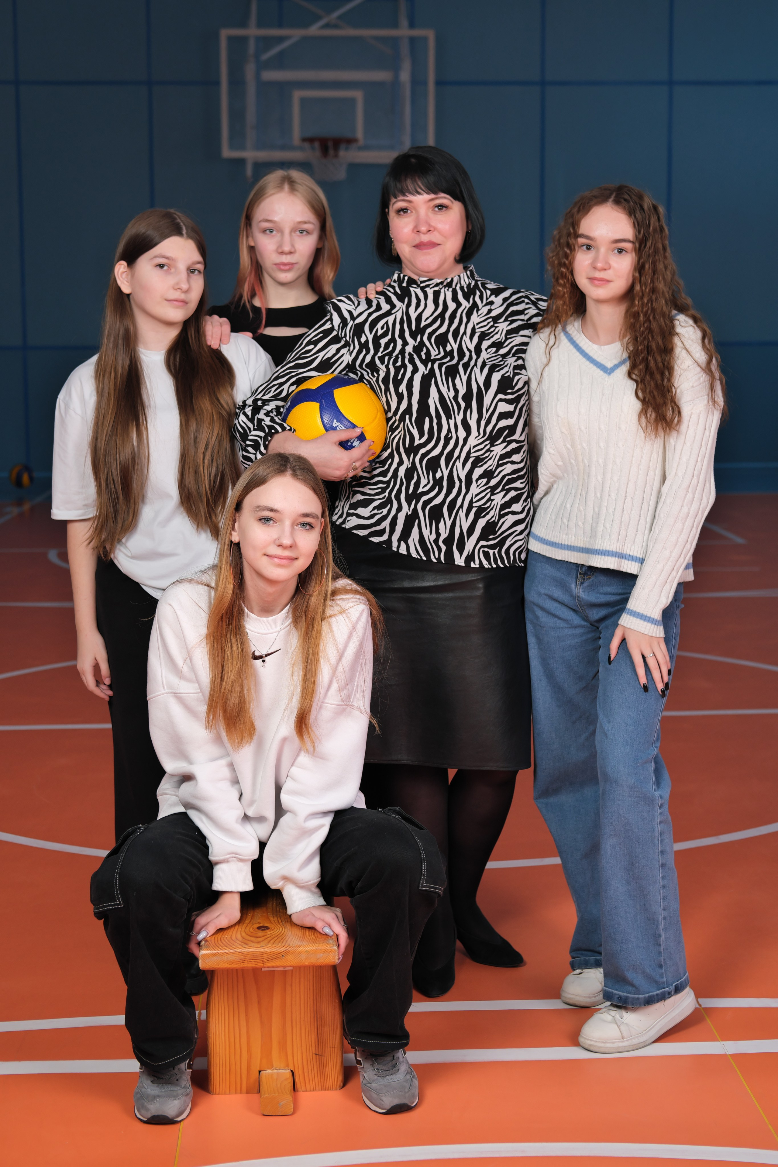 Выпускной альбом для 9 и 11 классов. Выпускной альбом Стрежевой