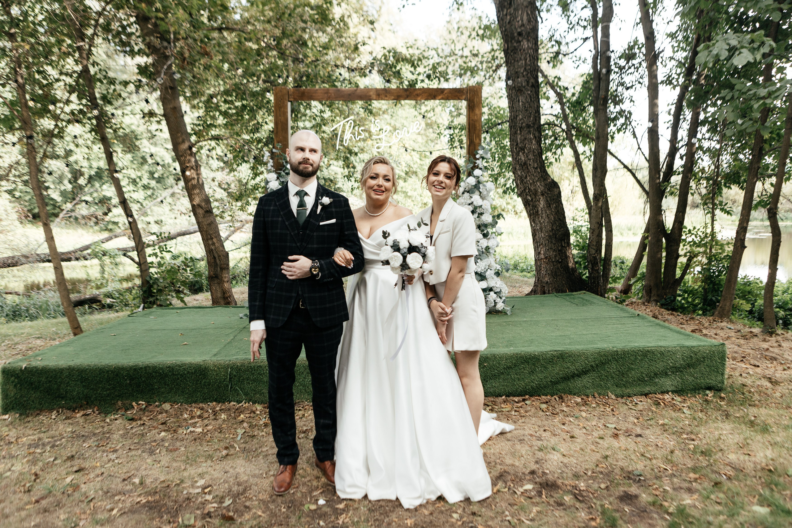 Свадебный фотограф Уфа — Руслан ГабдлисламовЖивые эмоции, красивые кадры, воспоминания на всю жизнь.Работаю по всей Республике Башкортоста. Свадебный фотограф Уфа Руслан Габдлисламов