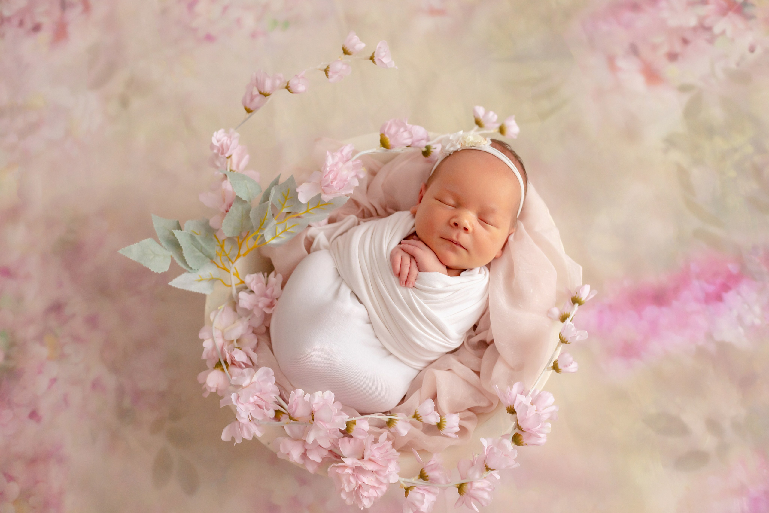 Новорожденные до 28 дней. Фотограф новорожденных в Тюмени