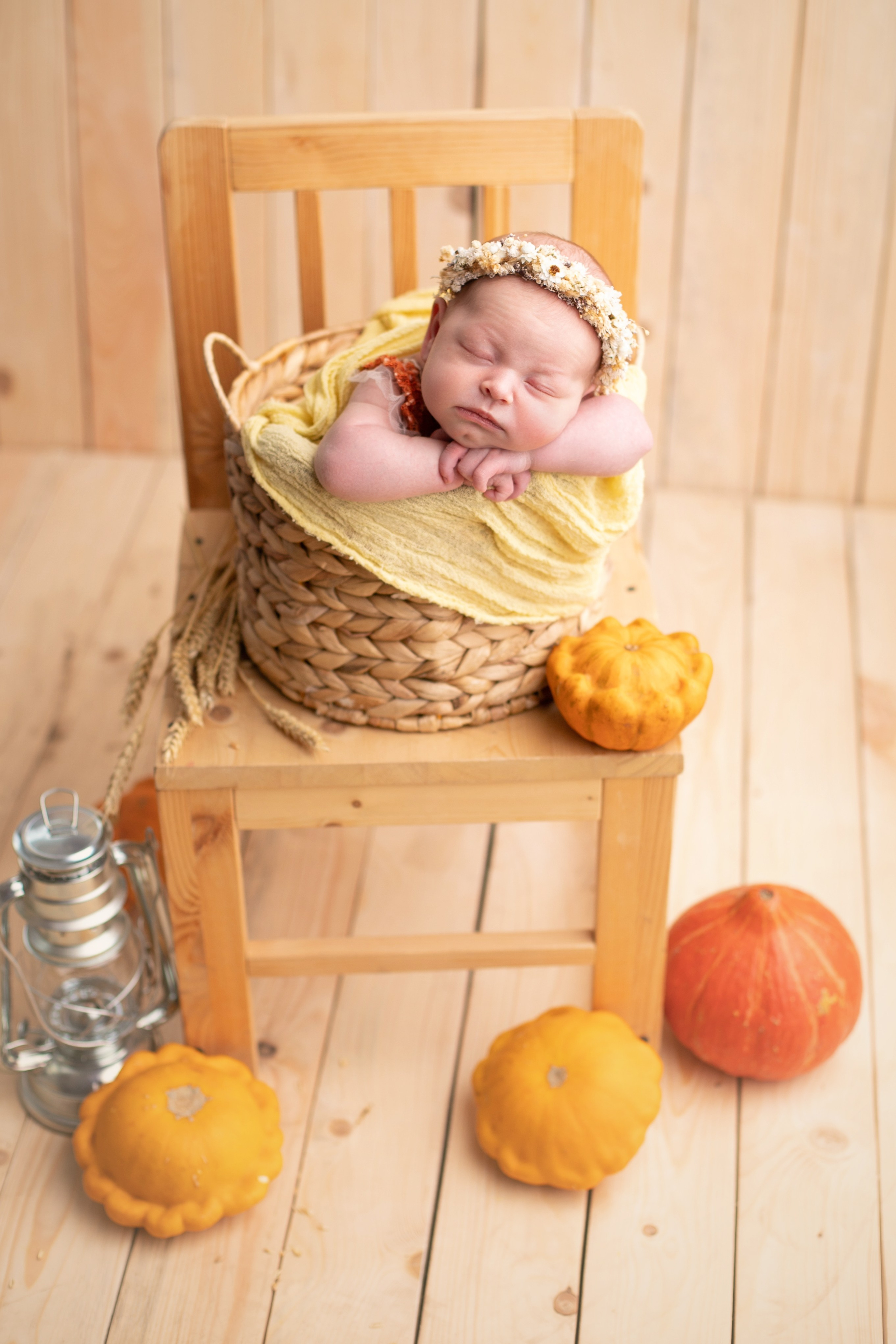 Аня. Фотограф новорожденных в г. Россошь Виктория Нечепуренко