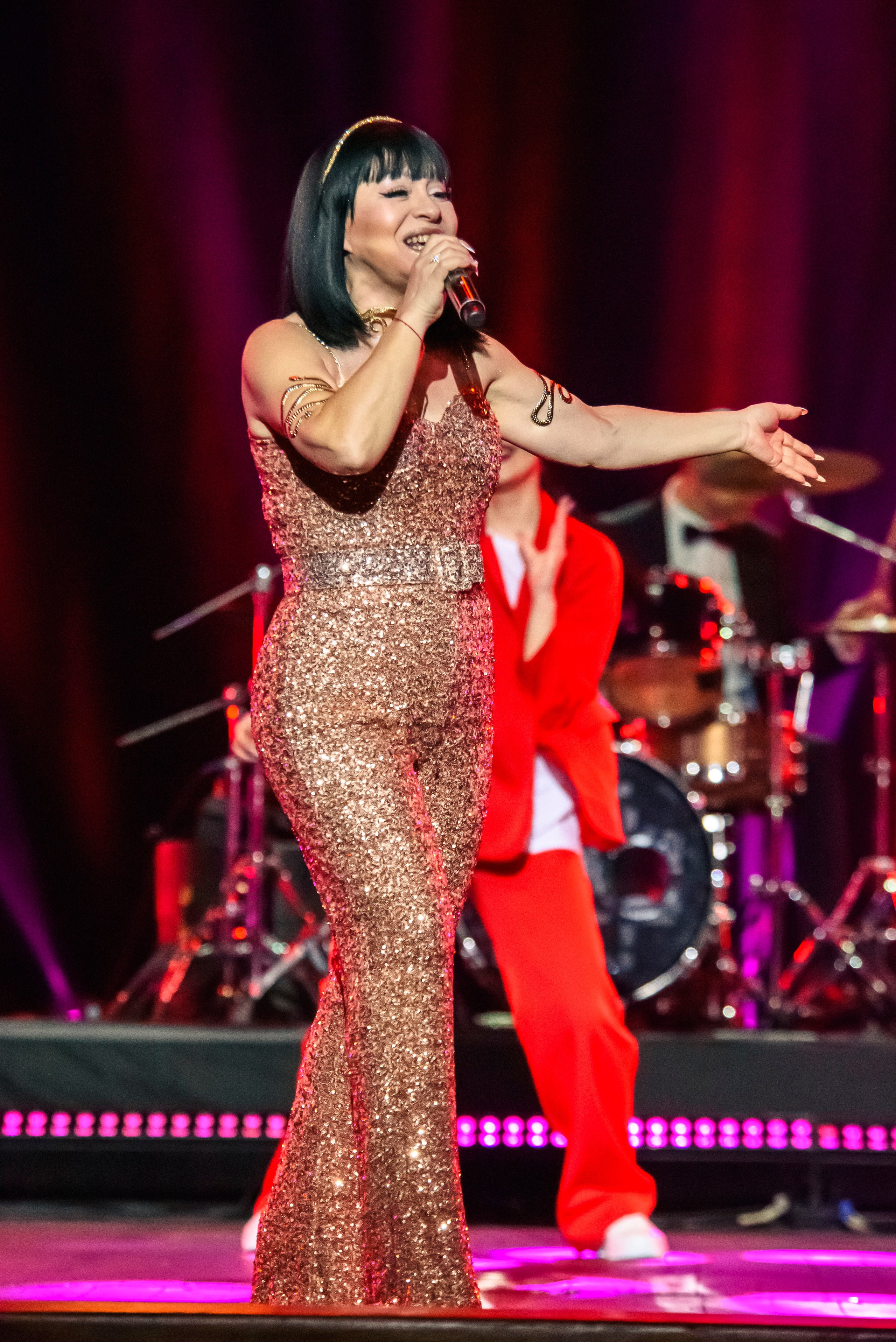 Лариса Рубальская «40 лет с песней по жизни» — Крокус Сити Холл. Бренд-фотограф для экспертов и блогеров в Москве Влада Горбовская