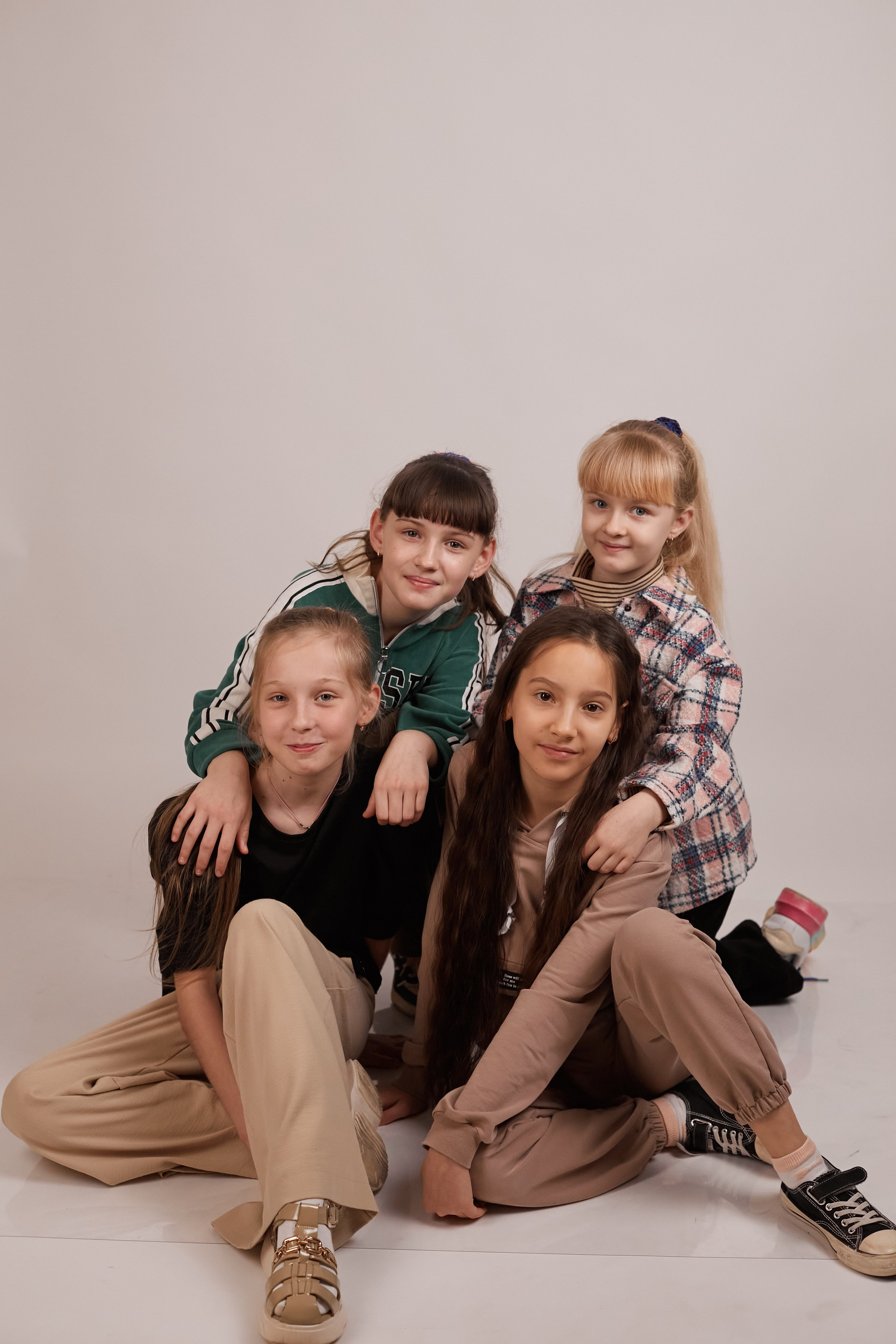 «Подружки». Свадебный и креативный фотограф в ЮФО и МСК