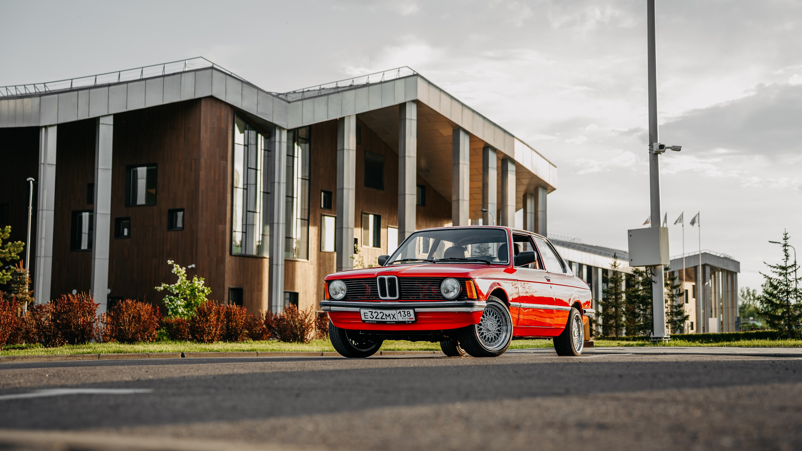 BMW e21. Фотограф, видеограф и пилот дрона на Байкале