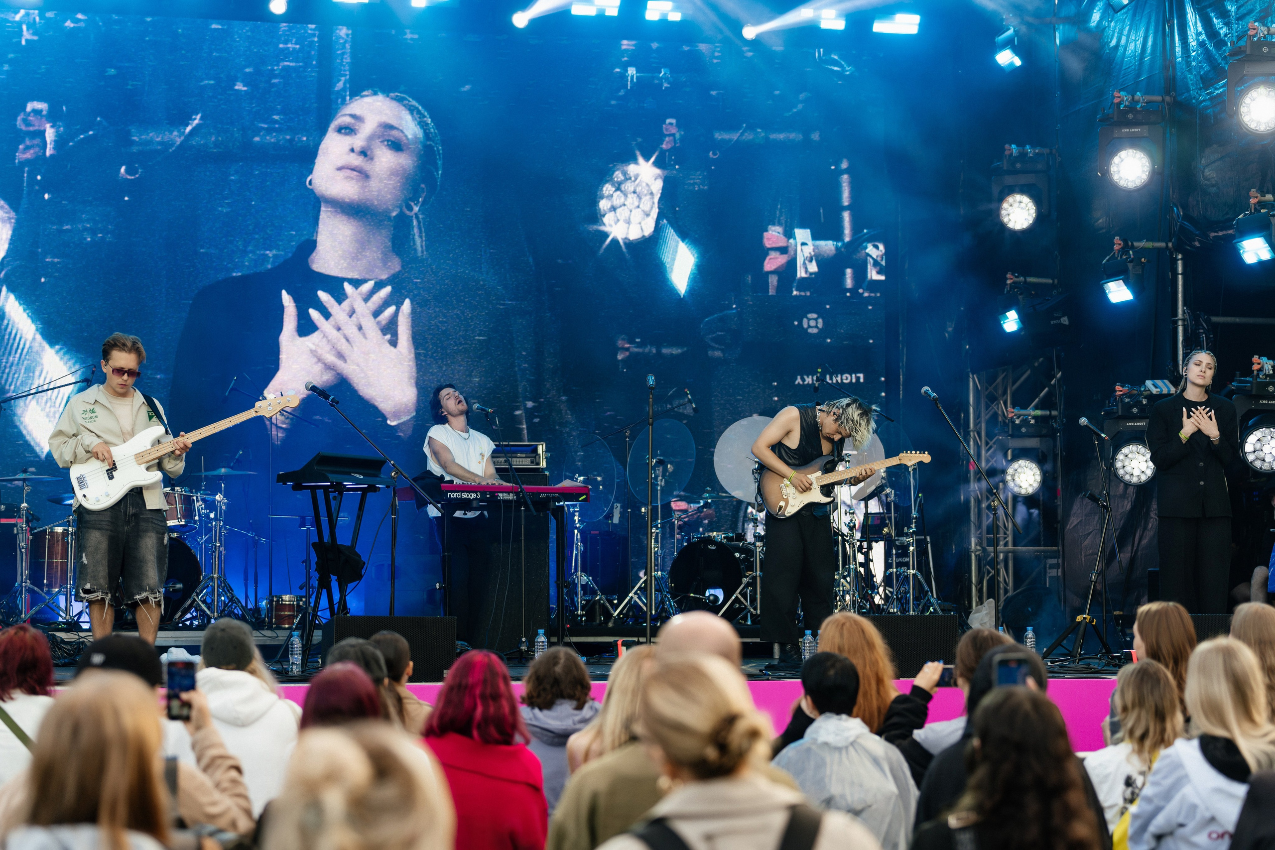 Пикник Афиши стенд ЛАДА. Андрей Сухинин репортажный свадебный фотограф Санкт-Петербург