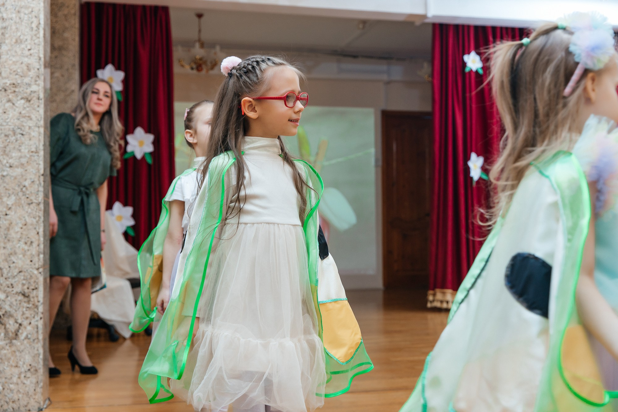 Детский сад № 93 — Утренник (10.03.2023). Свадебный и семейный фотограф Крамар Наталья