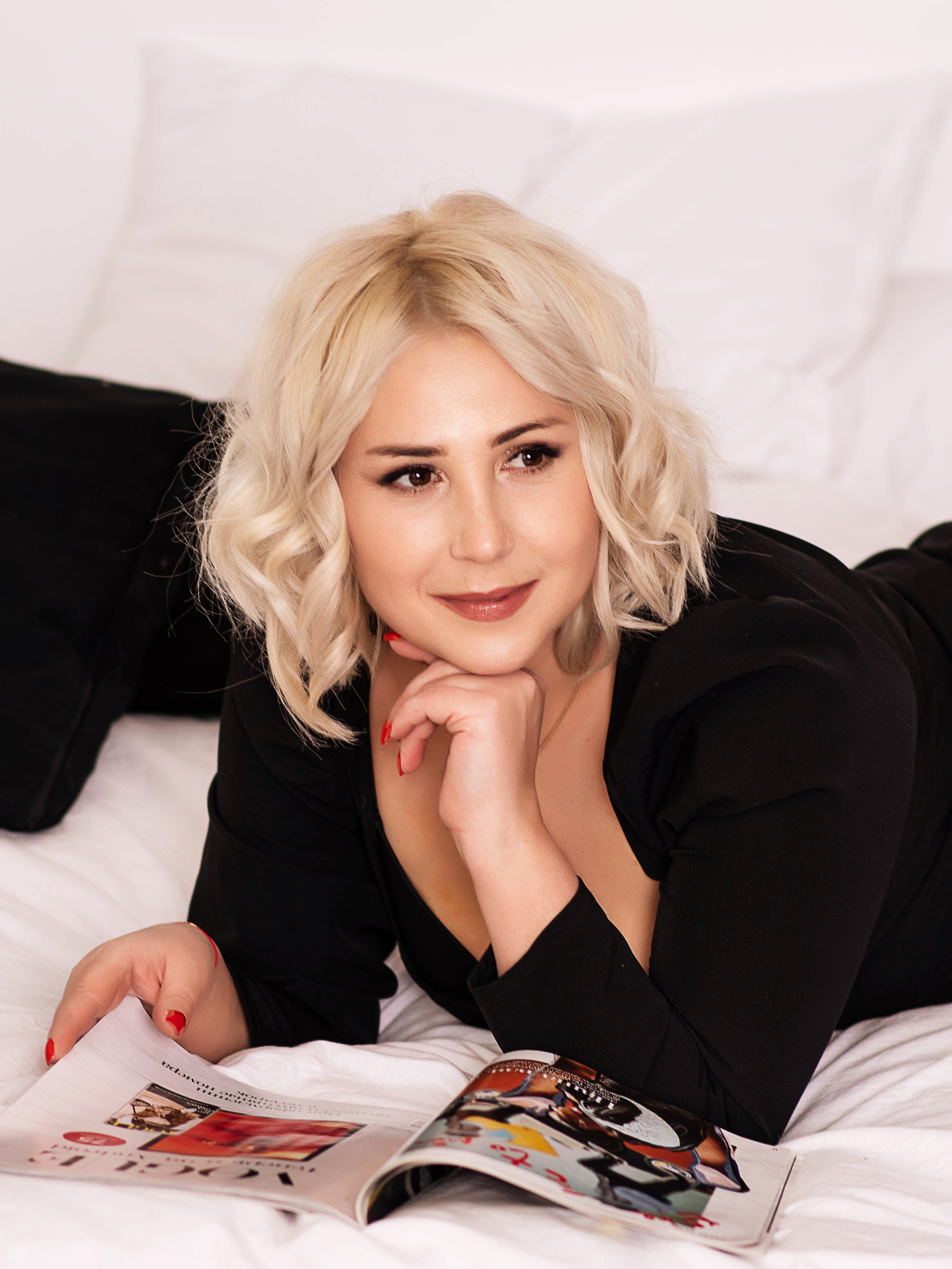 Женский портрет. Фотосессия в студии. Фотограф в Москве, Оксана Ребристая