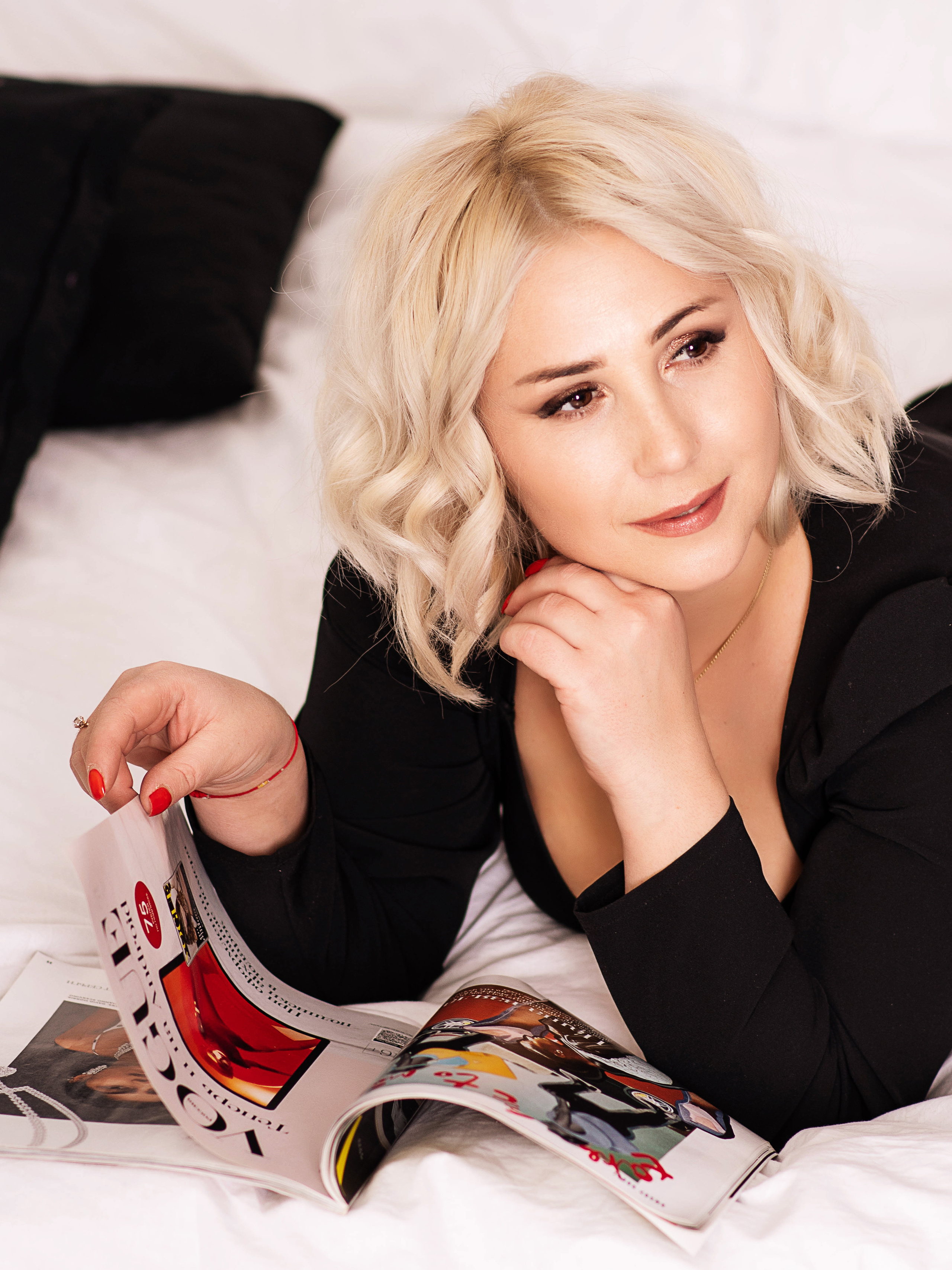 Женский портрет. Фотосессия в студии. Фотограф в Москве, Оксана Ребристая