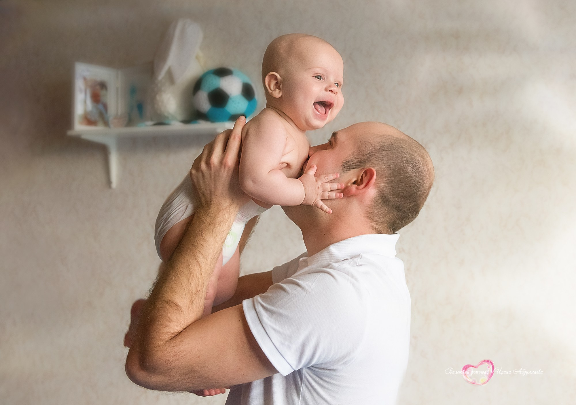 Семейная фотосессия Мирон 5 мес