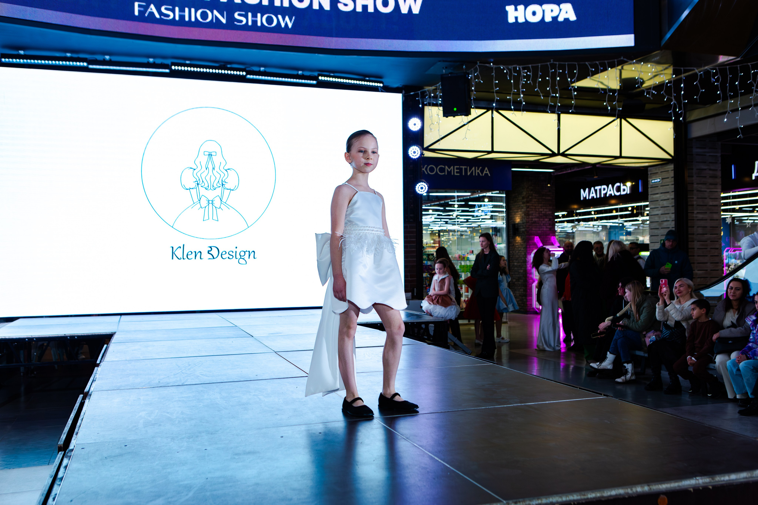 SAYMYNAME FASHION SHOW. Репортажный, семейный, свадебный, портретный фотограф