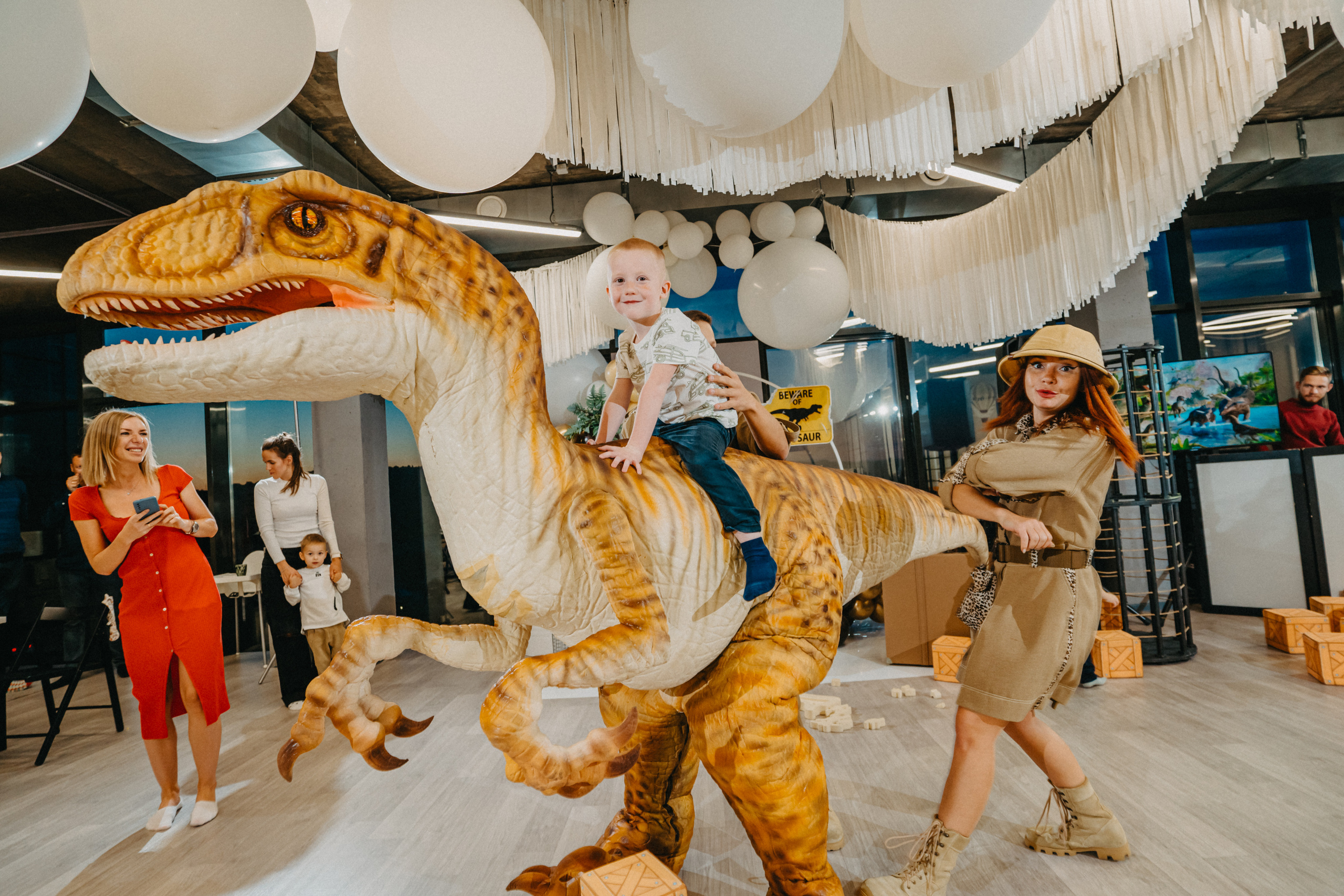 День рождения Тимура. Выпускные альбомы для детского сада и школы в Красноярске Мария Русяев