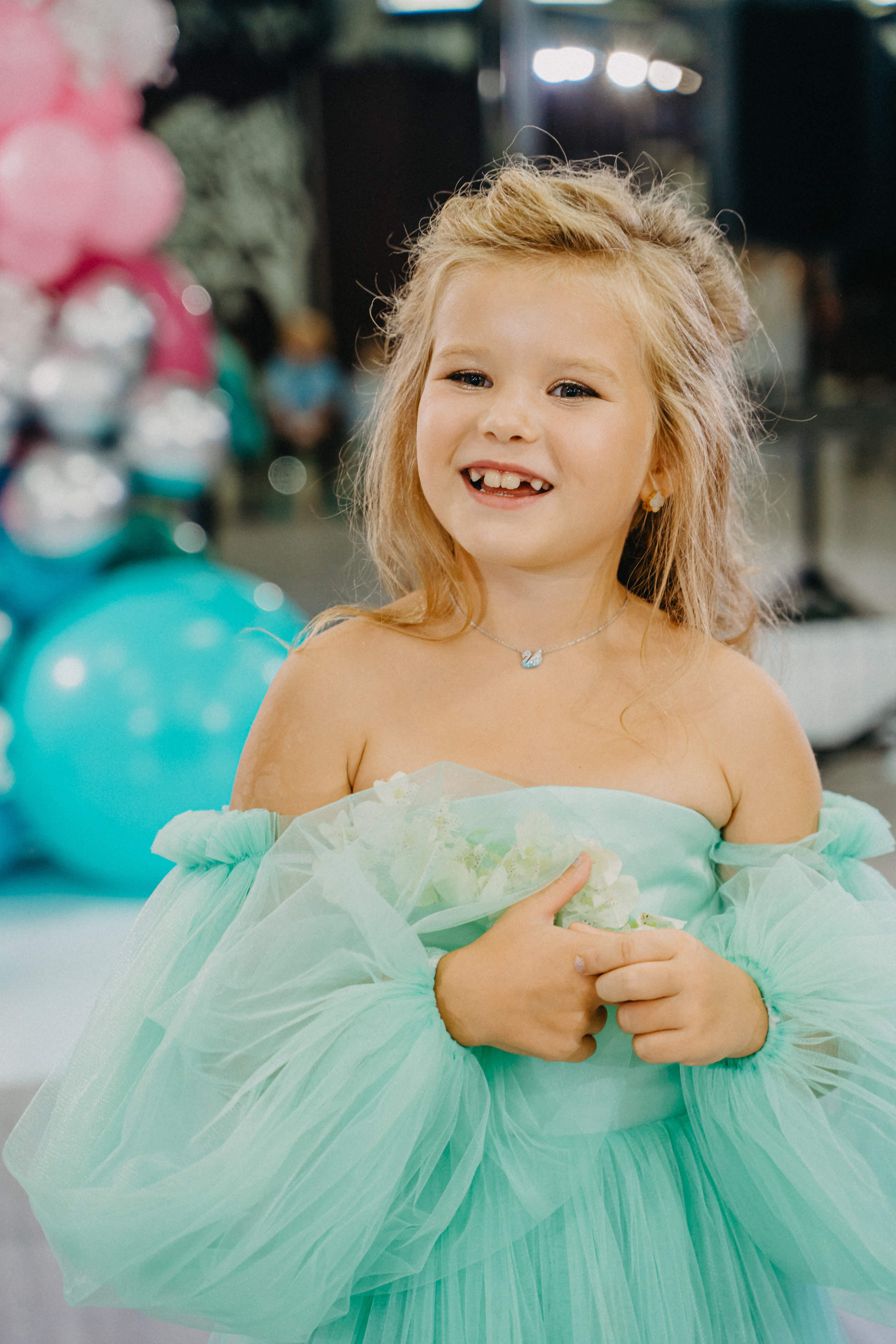 День рождении Ксюши. Выпускные альбомы для детского сада и школы в Красноярске Мария Русяев