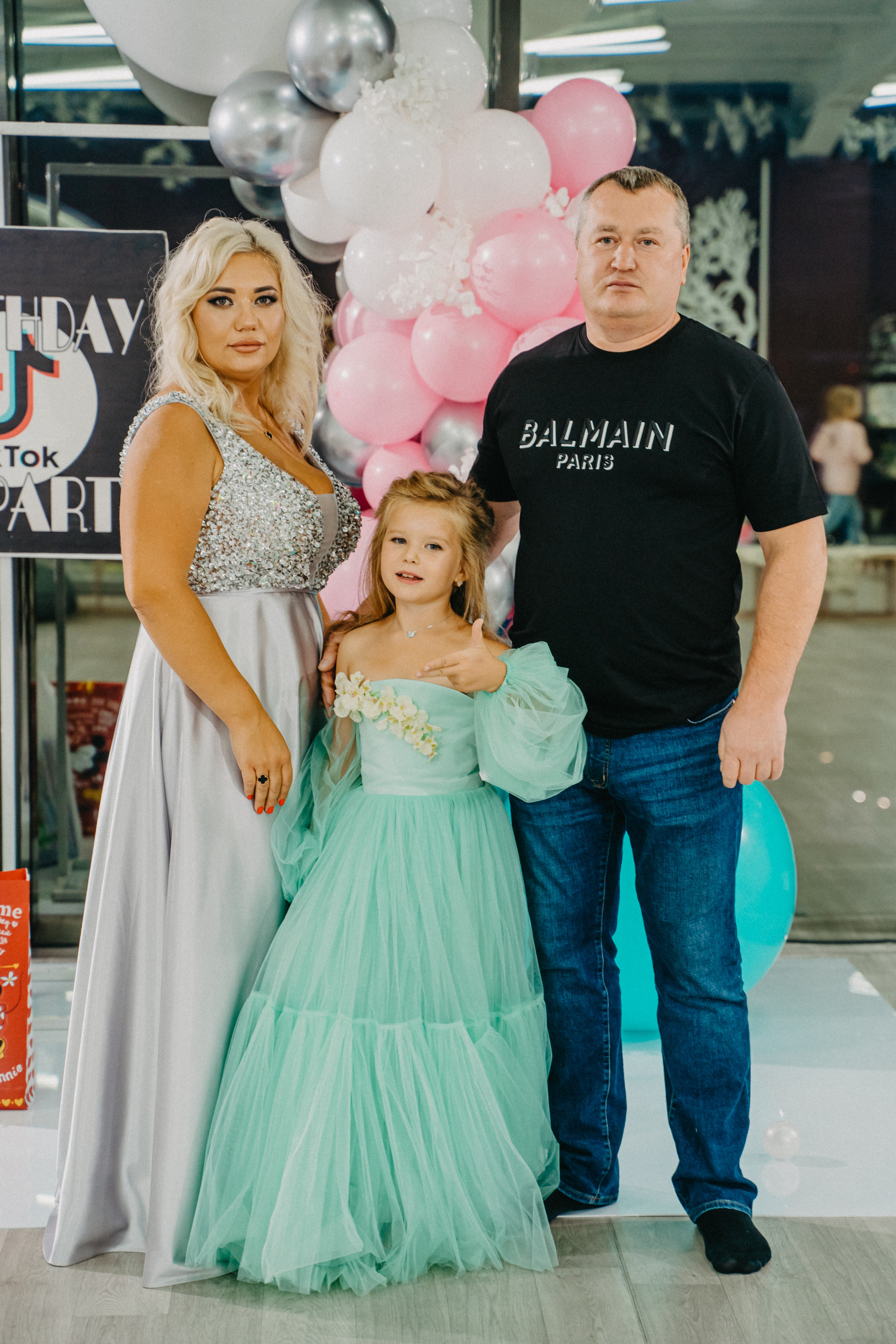 День рождении Ксюши. Выпускные альбомы для детского сада и школы в Красноярске Мария Русяев