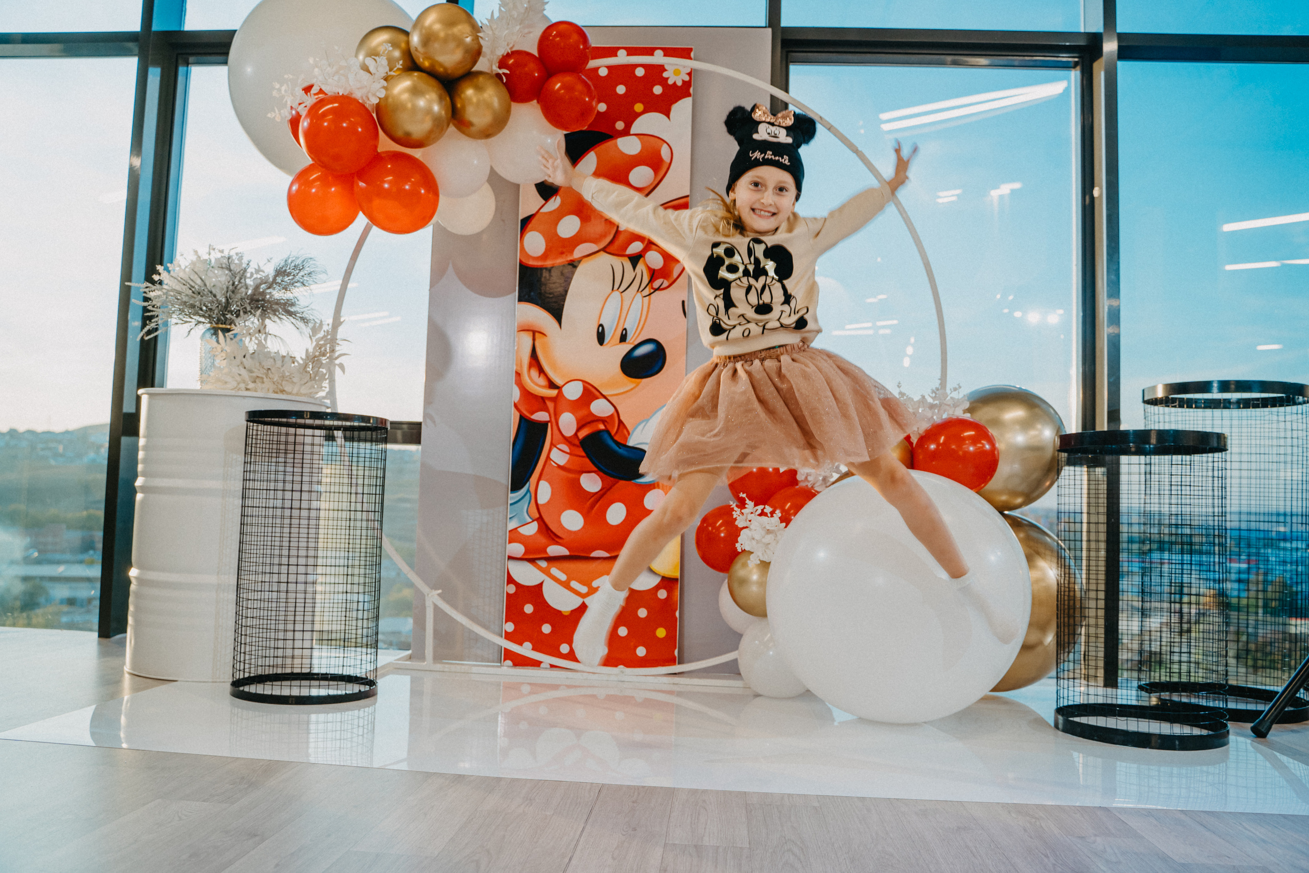 День рождения Лизы. Выпускные альбомы для детского сада и школы в Красноярске Мария Русяев