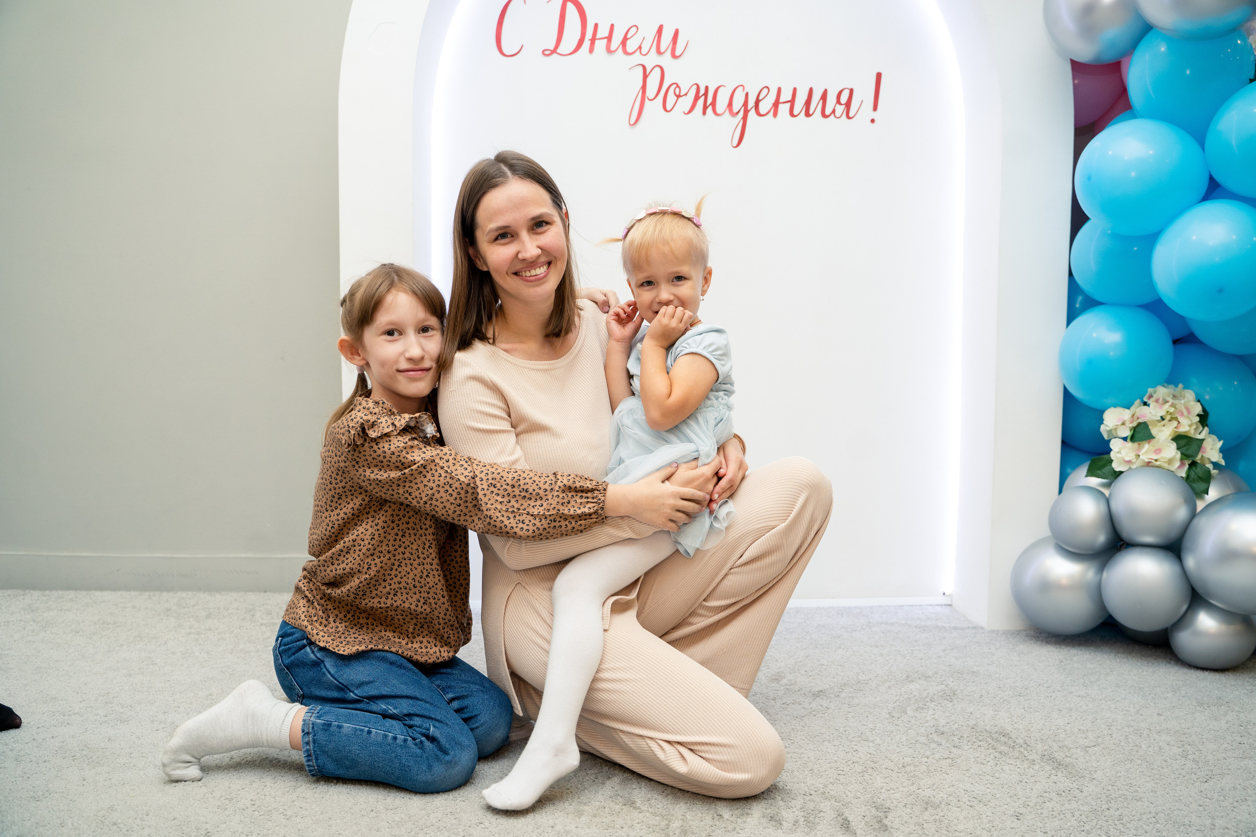 День рождения Софии в MaryLand. Выпускные альбомы для детского сада и школы в Красноярске Мария Русяев