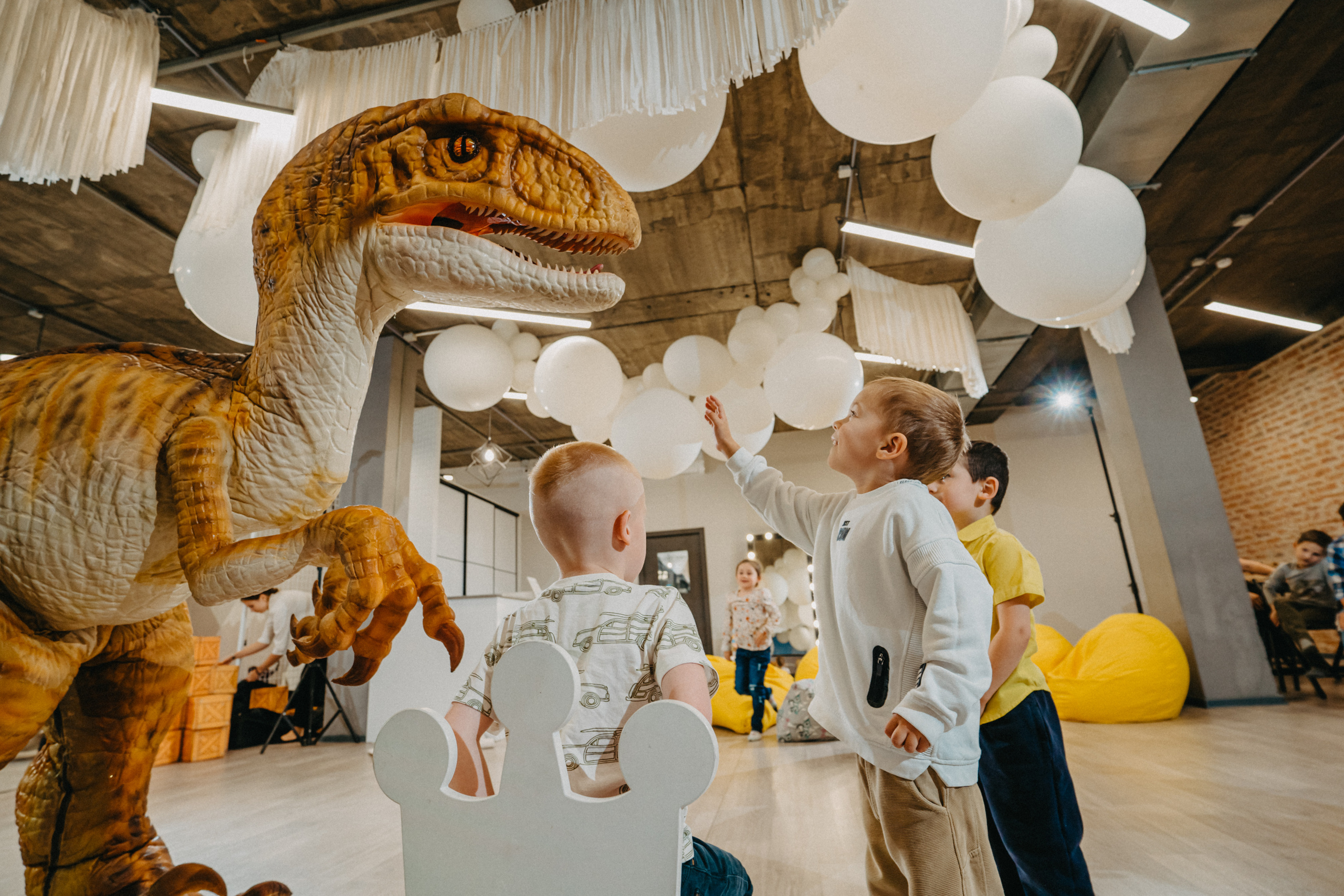 День рождения Тимура. Выпускные альбомы для детского сада и школы в Красноярске Мария Русяев