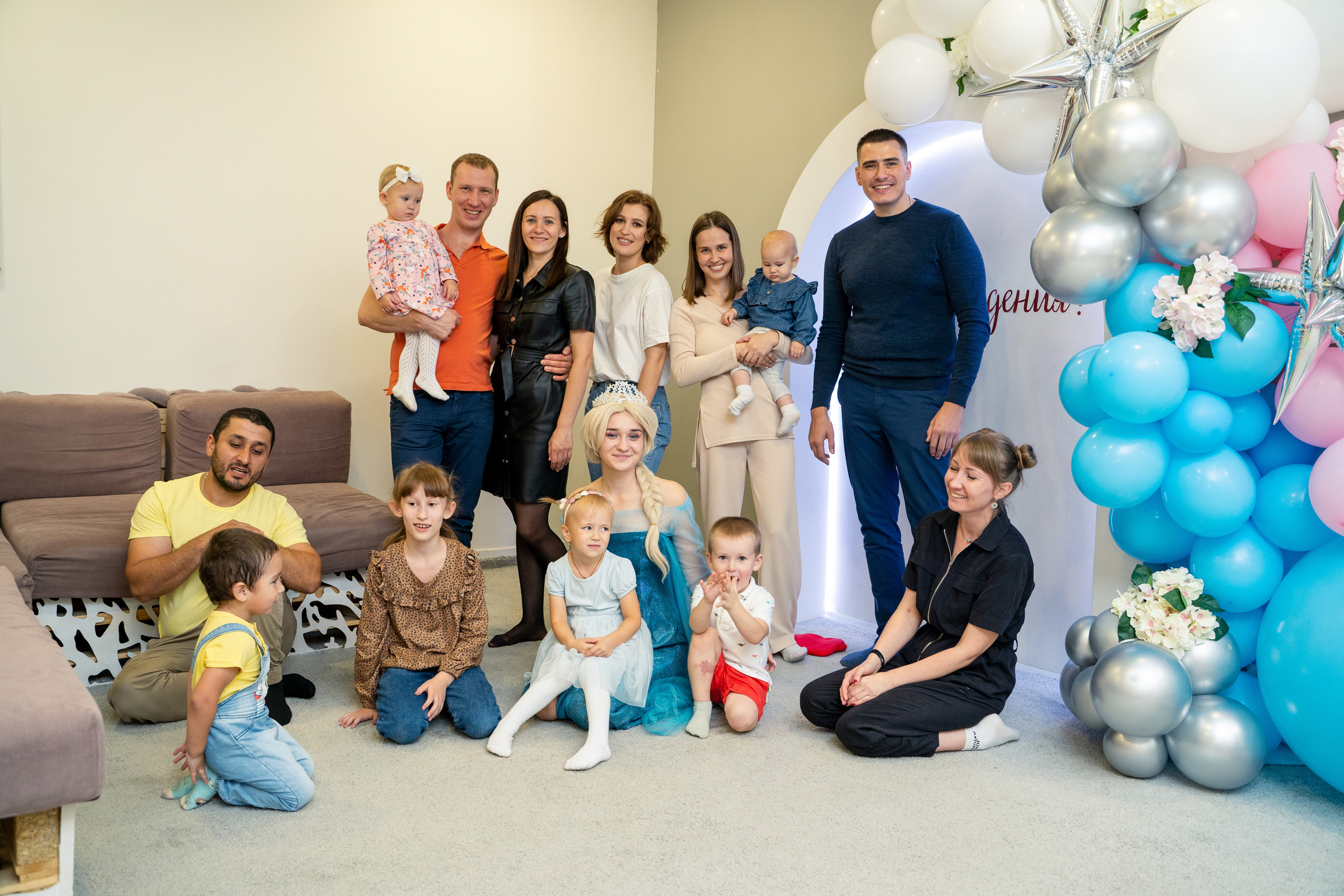 День рождения Софии в MaryLand. Выпускные альбомы для детского сада и школы в Красноярске Мария Русяев